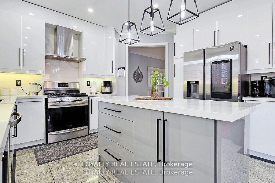 Photo 22 of 97 Song Bird Drive, Markham, Rouge Fairways — HOMEH