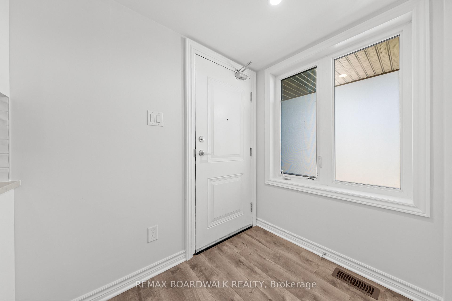 Photo 3 of Unit 29, 780A March Road, Ottawa, Kanata - Morgan's Grant/South March — HOMEH