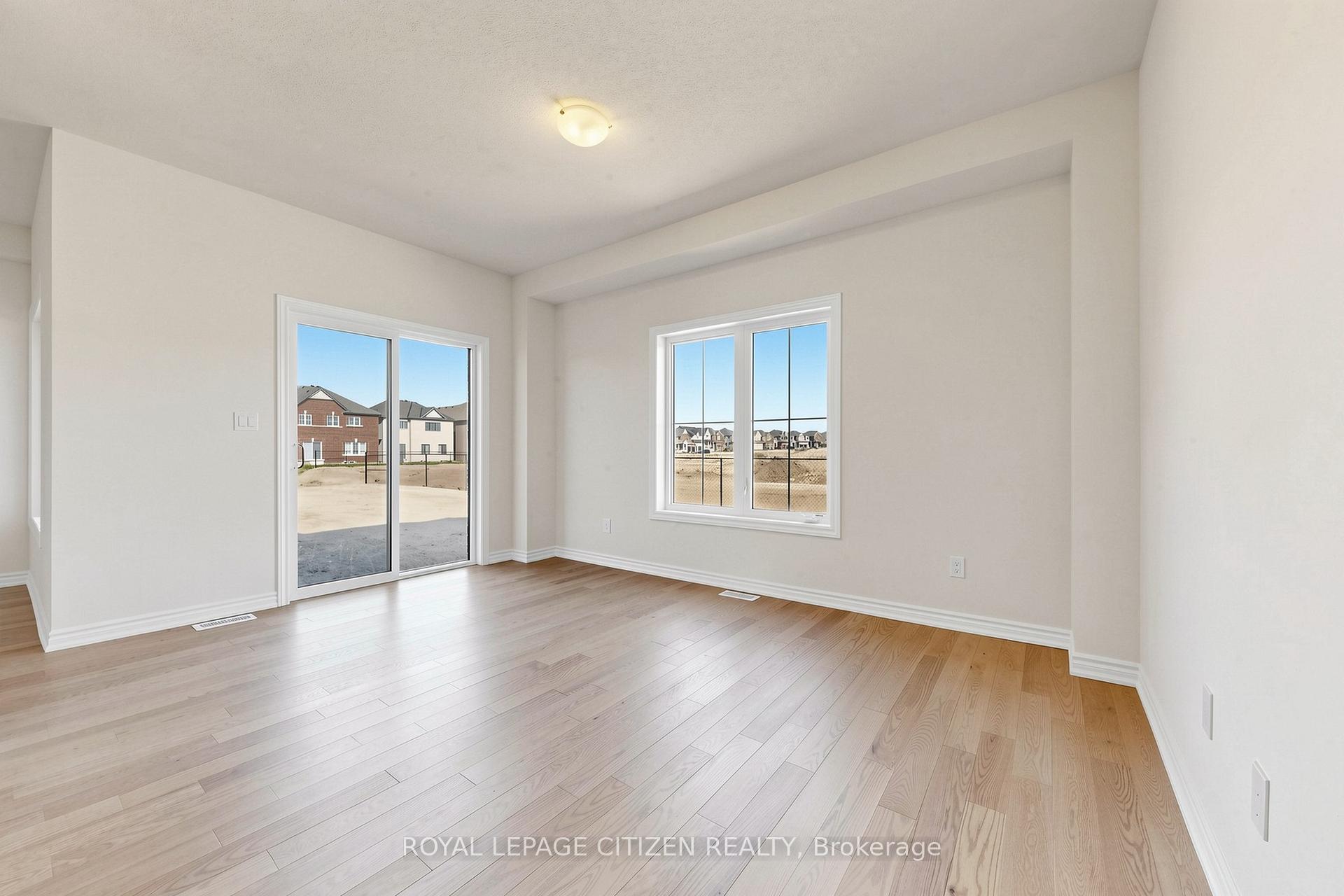 Photo 8 of 8 Fenn Crescent, New Tecumseth, Alliston — HOMEH