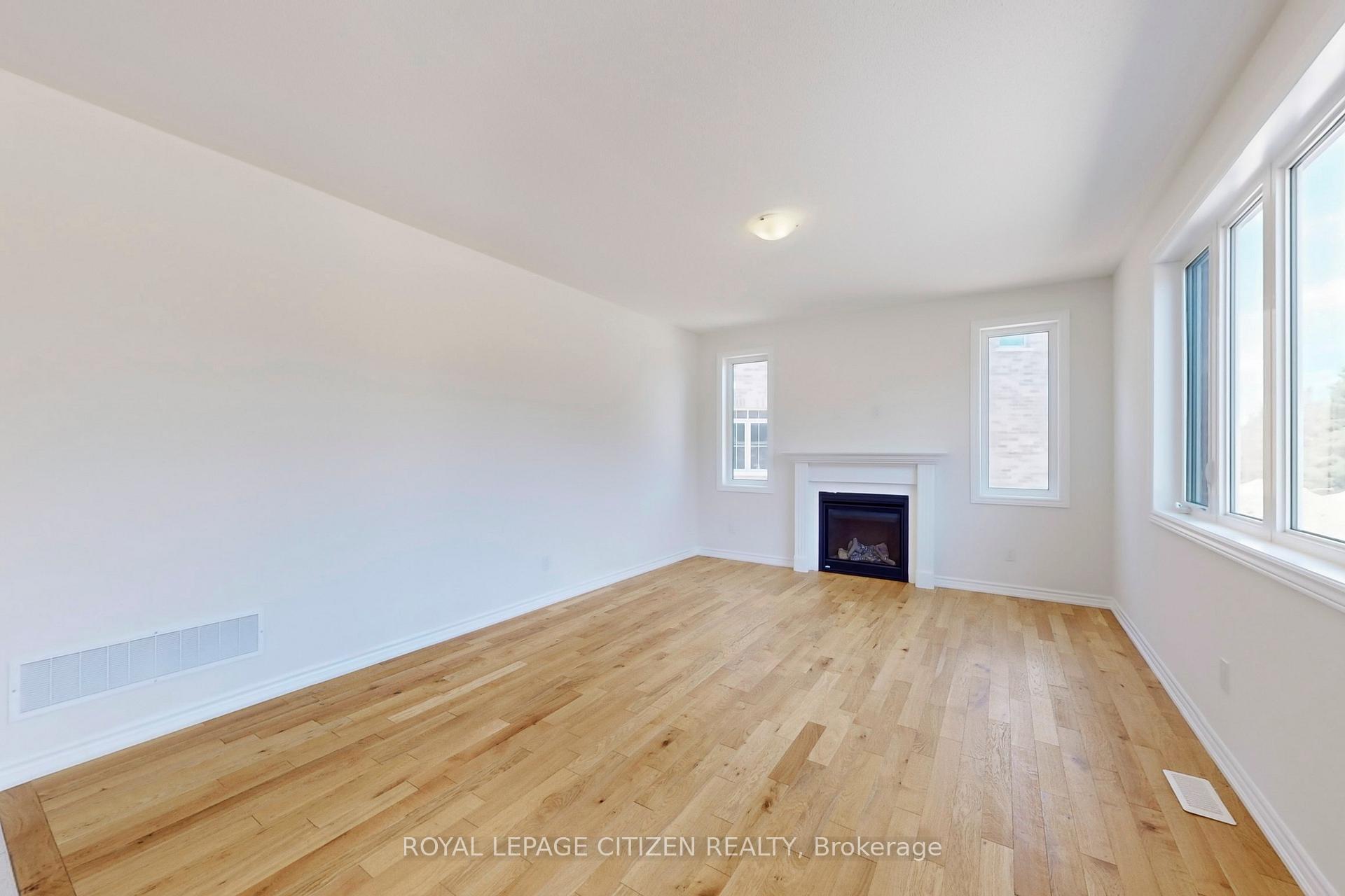 Photo 7 of 87 Lawrence D. Pridham Avenue, New Tecumseth, Alliston — HOMEH