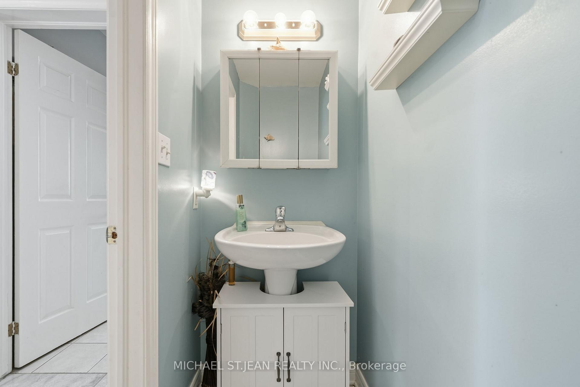 Photo 19 of 3690 Weinbrenner Road, Niagara Falls, Chippawa — HOMEH