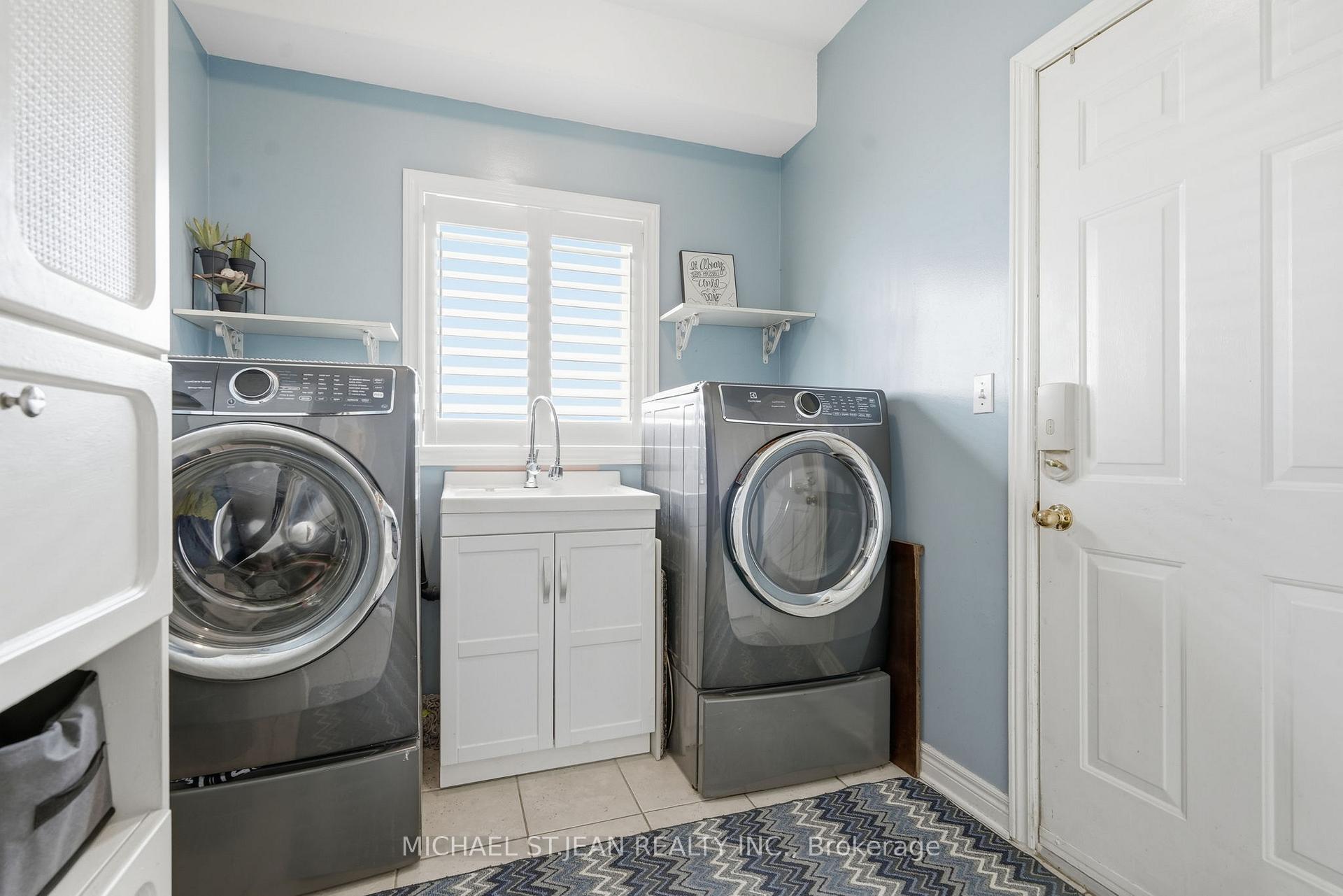 Photo 36 of 3690 Weinbrenner Road, Niagara Falls, Chippawa — HOMEH