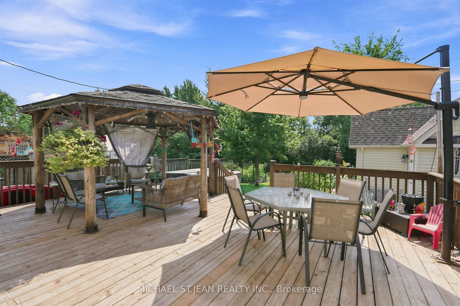 Photo 37 of 3690 Weinbrenner Road, Niagara Falls, Chippawa — HOMEH