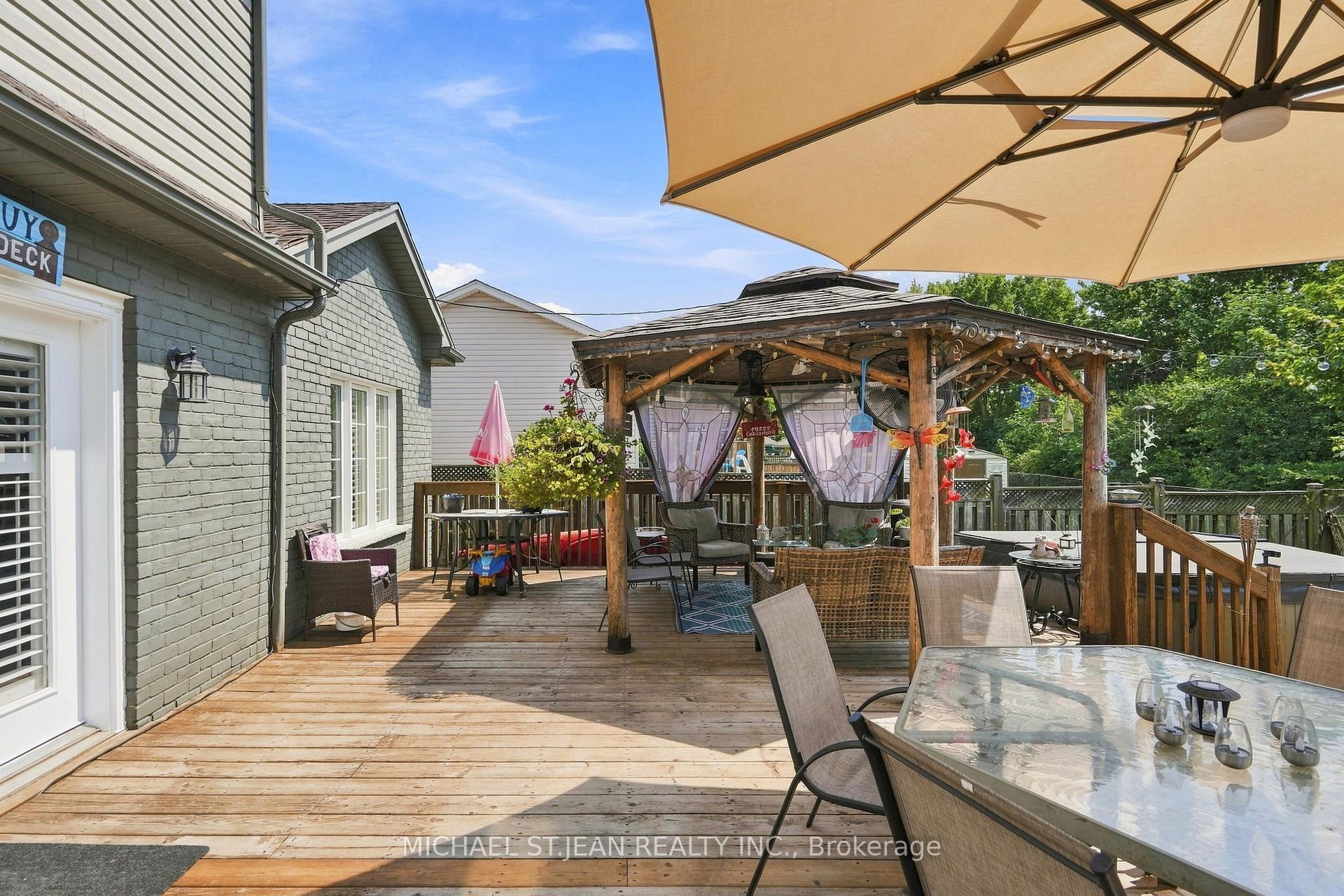 Photo 38 of 3690 Weinbrenner Road, Niagara Falls, Chippawa — HOMEH