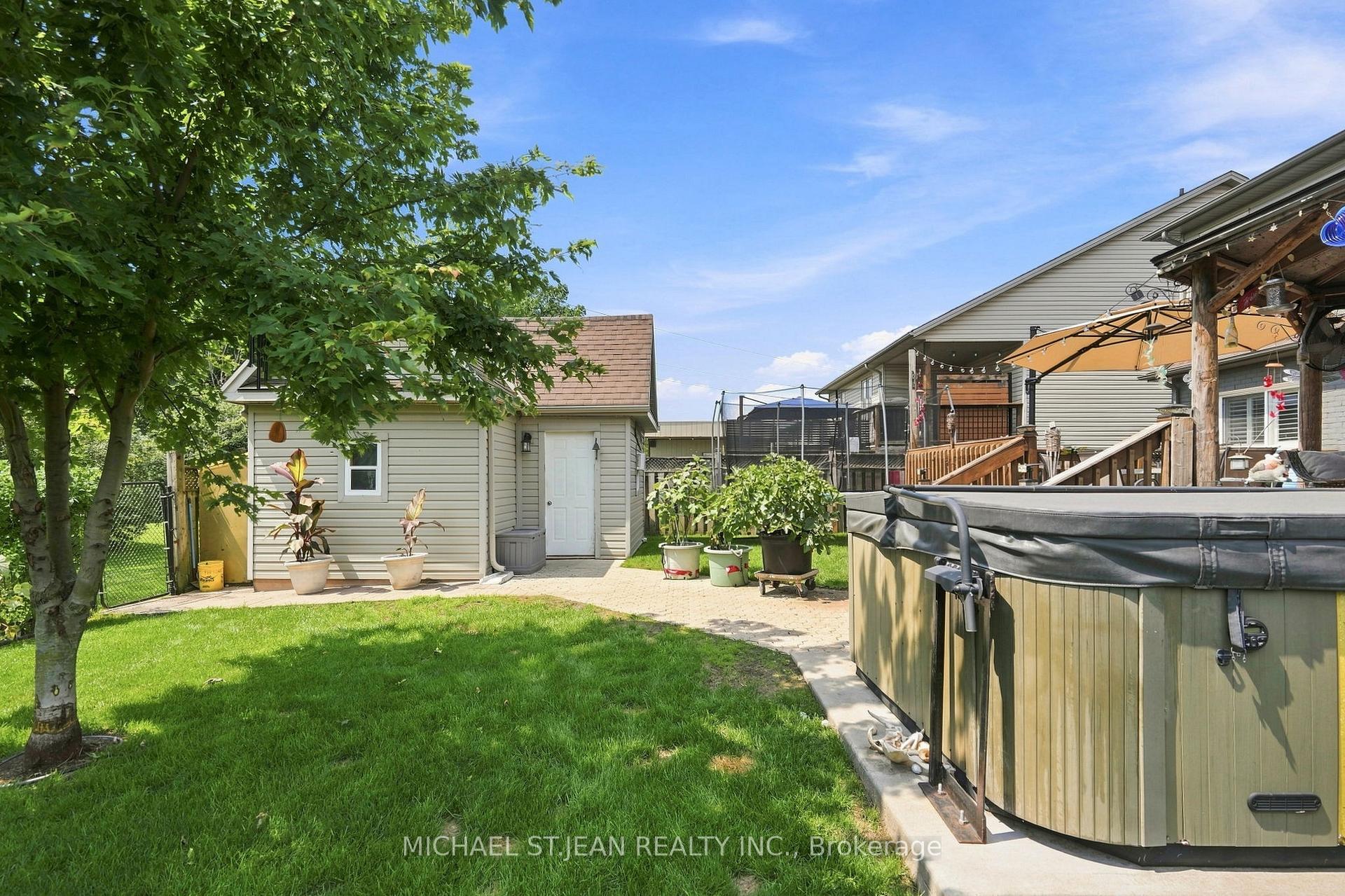 Photo 44 of 3690 Weinbrenner Road, Niagara Falls, Chippawa — HOMEH