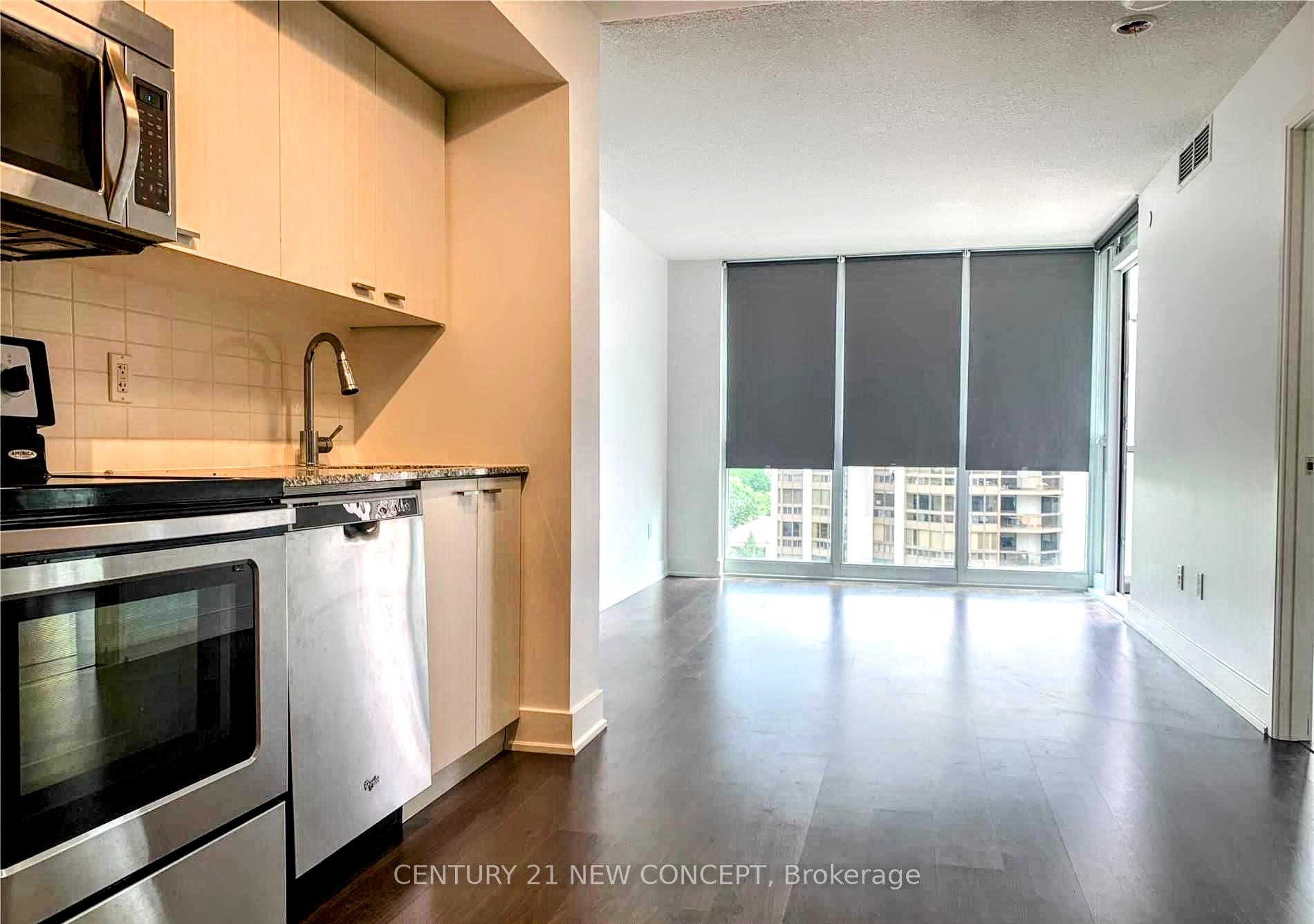 Photo 3 of Unit 1111, 88 Sheppard Avenue E, North York, Willowdale East — HOMEH