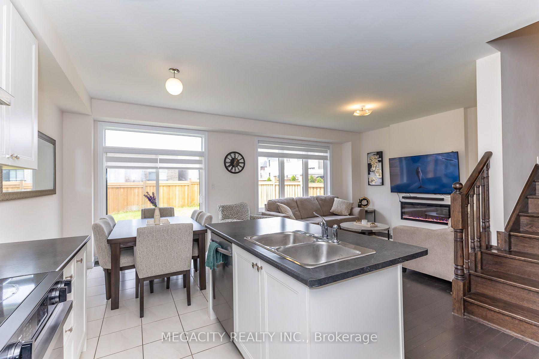 Photo 14 of 1348 Klondike Drive, Oshawa, Kedron — HOMEH