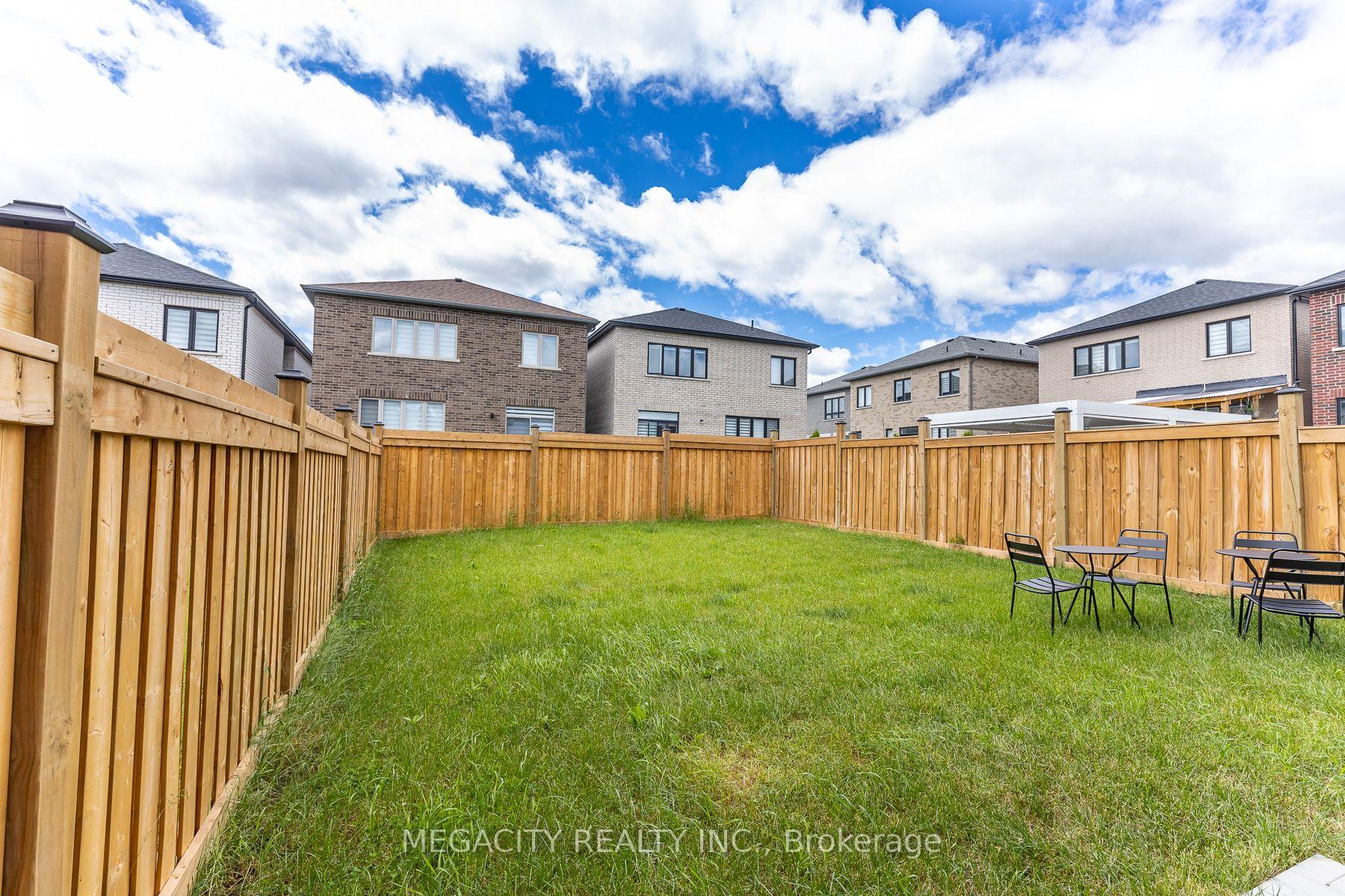 Photo 30 of 1348 Klondike Drive, Oshawa, Kedron — HOMEH