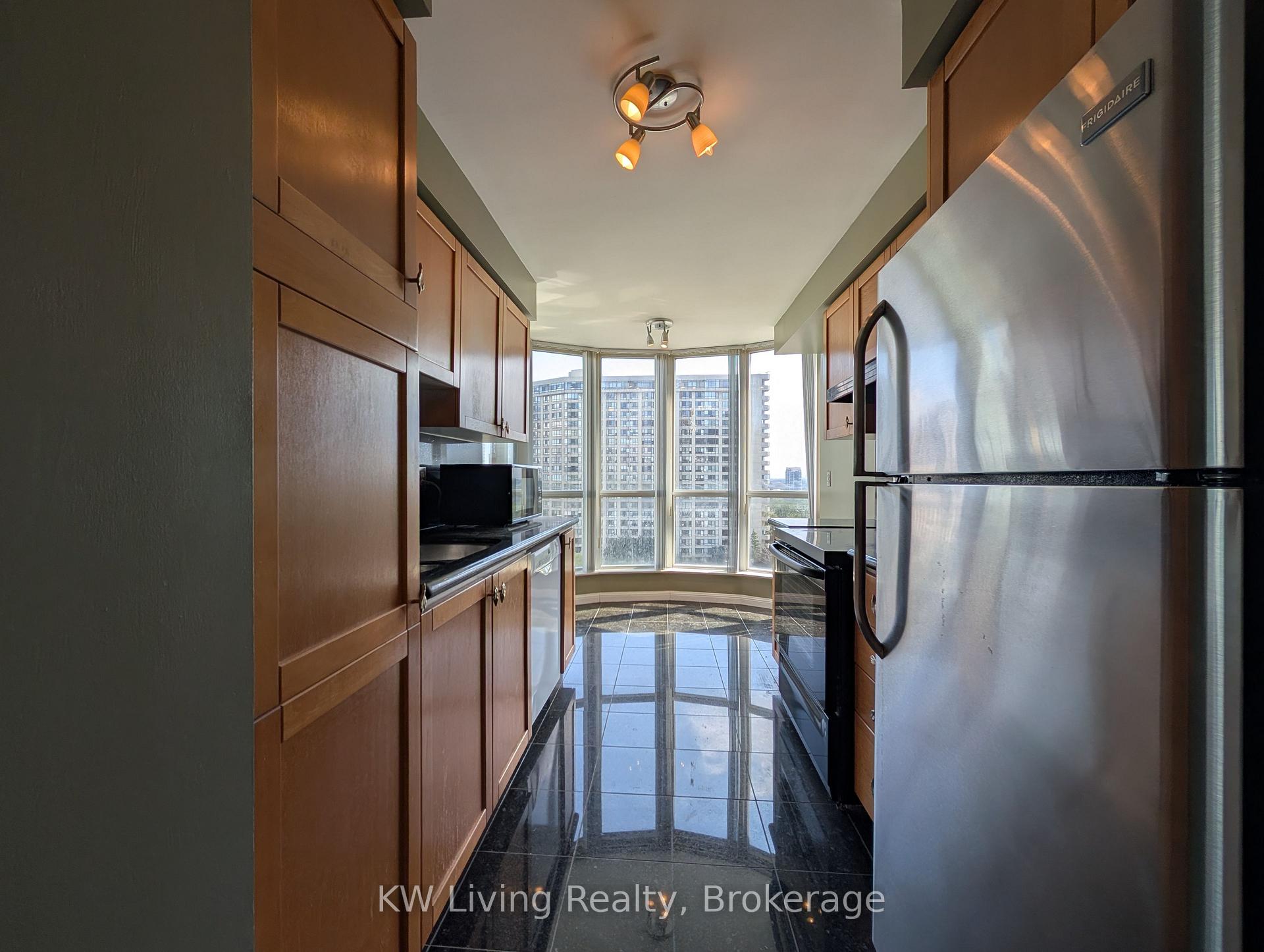 Photo 8 of Unit 1102, 23 Lorraine Drive, North York, Willowdale West — HOMEH