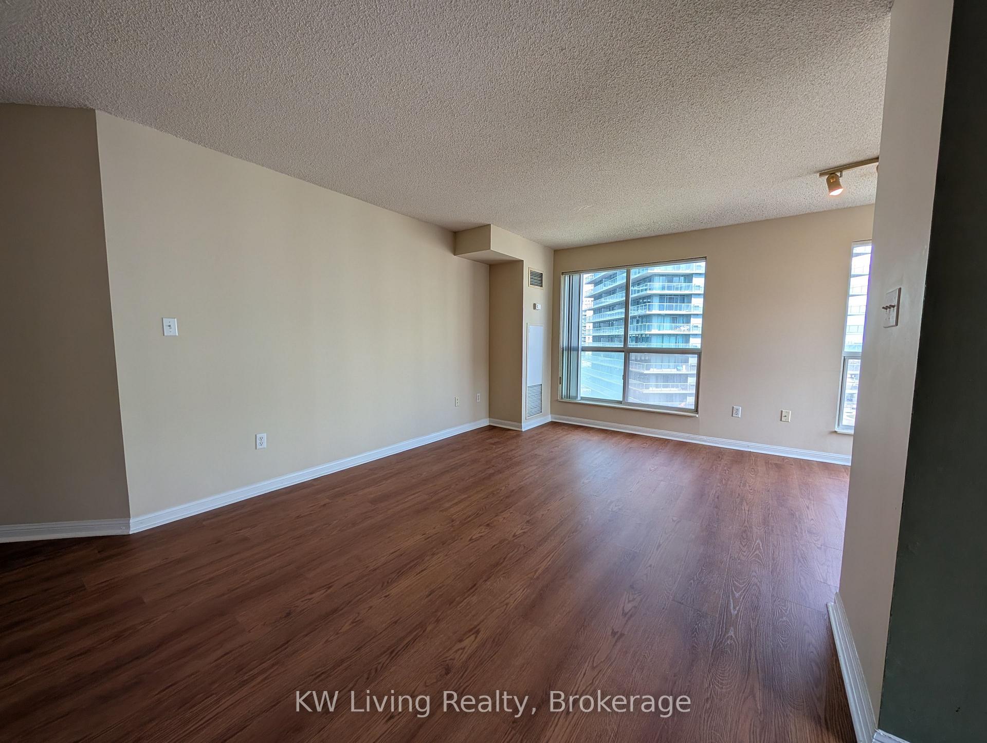 Photo 10 of Unit 1102, 23 Lorraine Drive, North York, Willowdale West — HOMEH