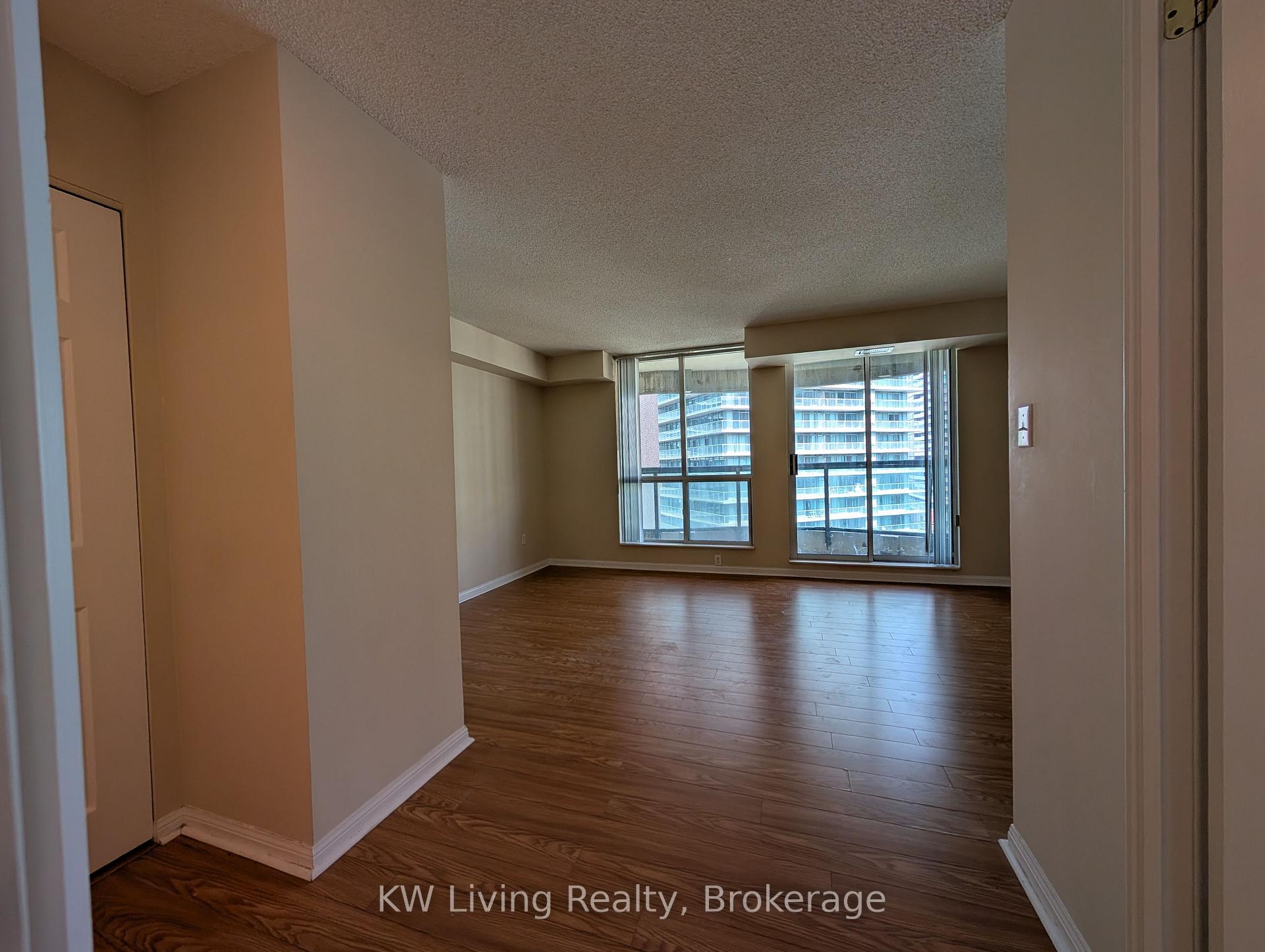 Photo 11 of Unit 1102, 23 Lorraine Drive, North York, Willowdale West — HOMEH