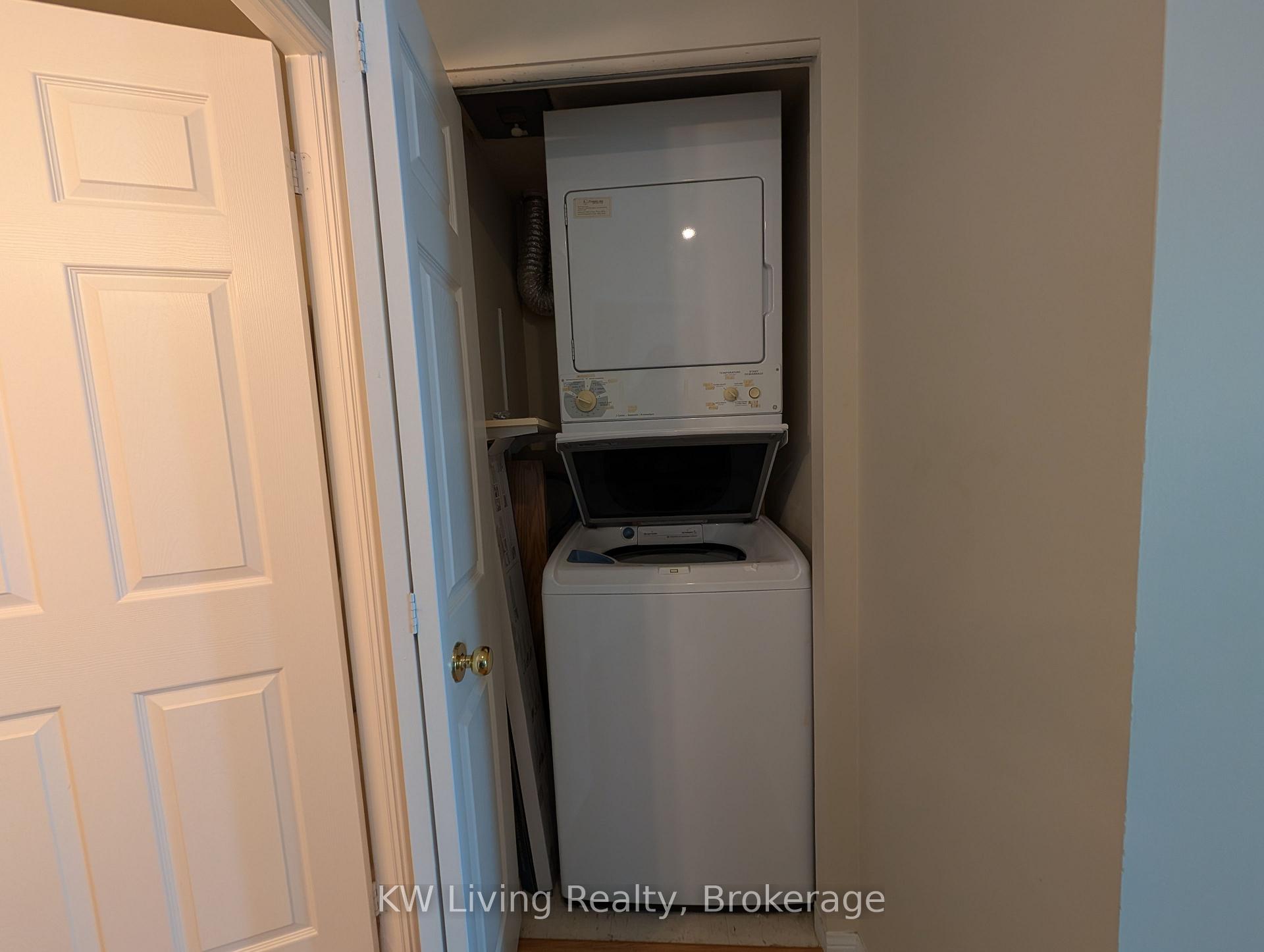 Photo 16 of Unit 1102, 23 Lorraine Drive, North York, Willowdale West — HOMEH