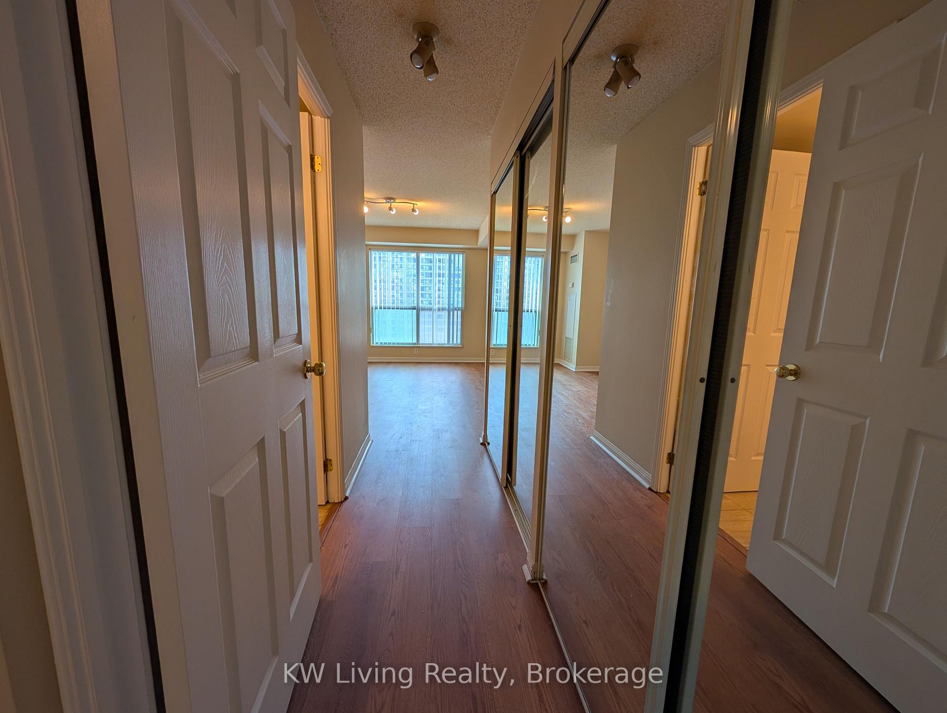 Photo 17 of Unit 1102, 23 Lorraine Drive, North York, Willowdale West — HOMEH