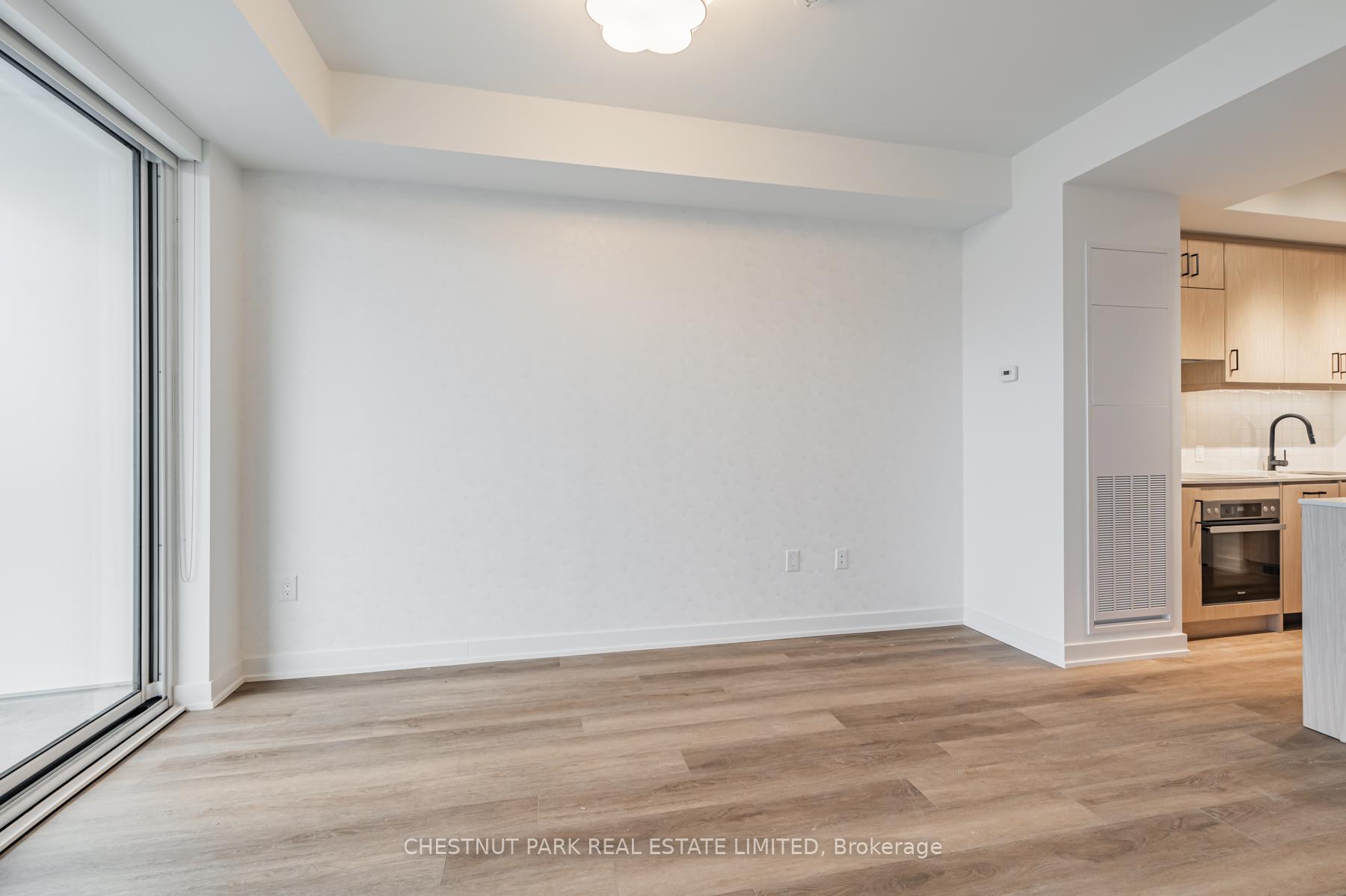 Photo 7 of Unit 915, 9 Tecumseth Street, Toronto, Niagara — HOMEH