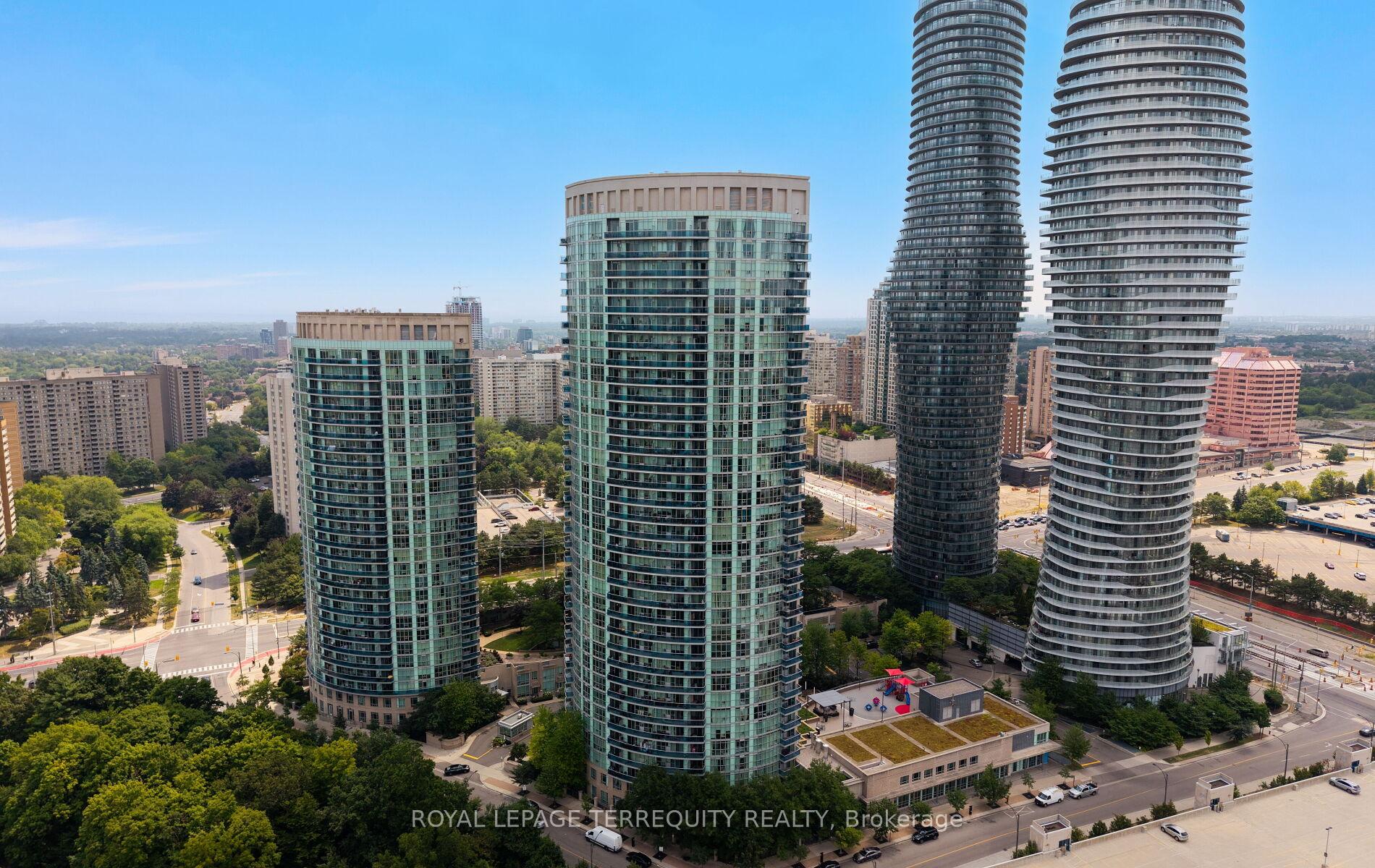 Photo of Unit 406, 80 Absolute Avenue