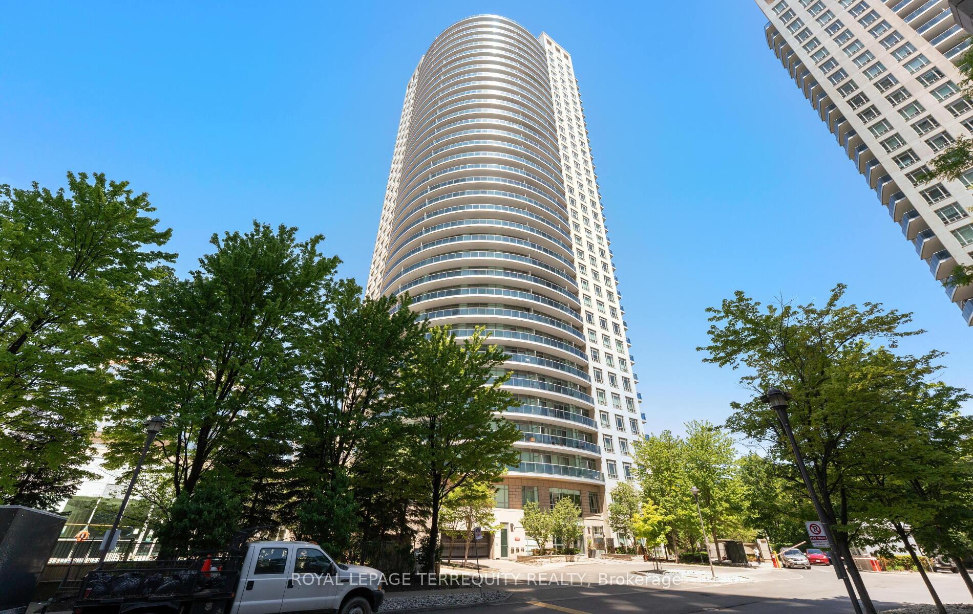 Photo 2 of Unit 406, 80 Absolute Avenue, Mississauga, City Centre — HOMEH