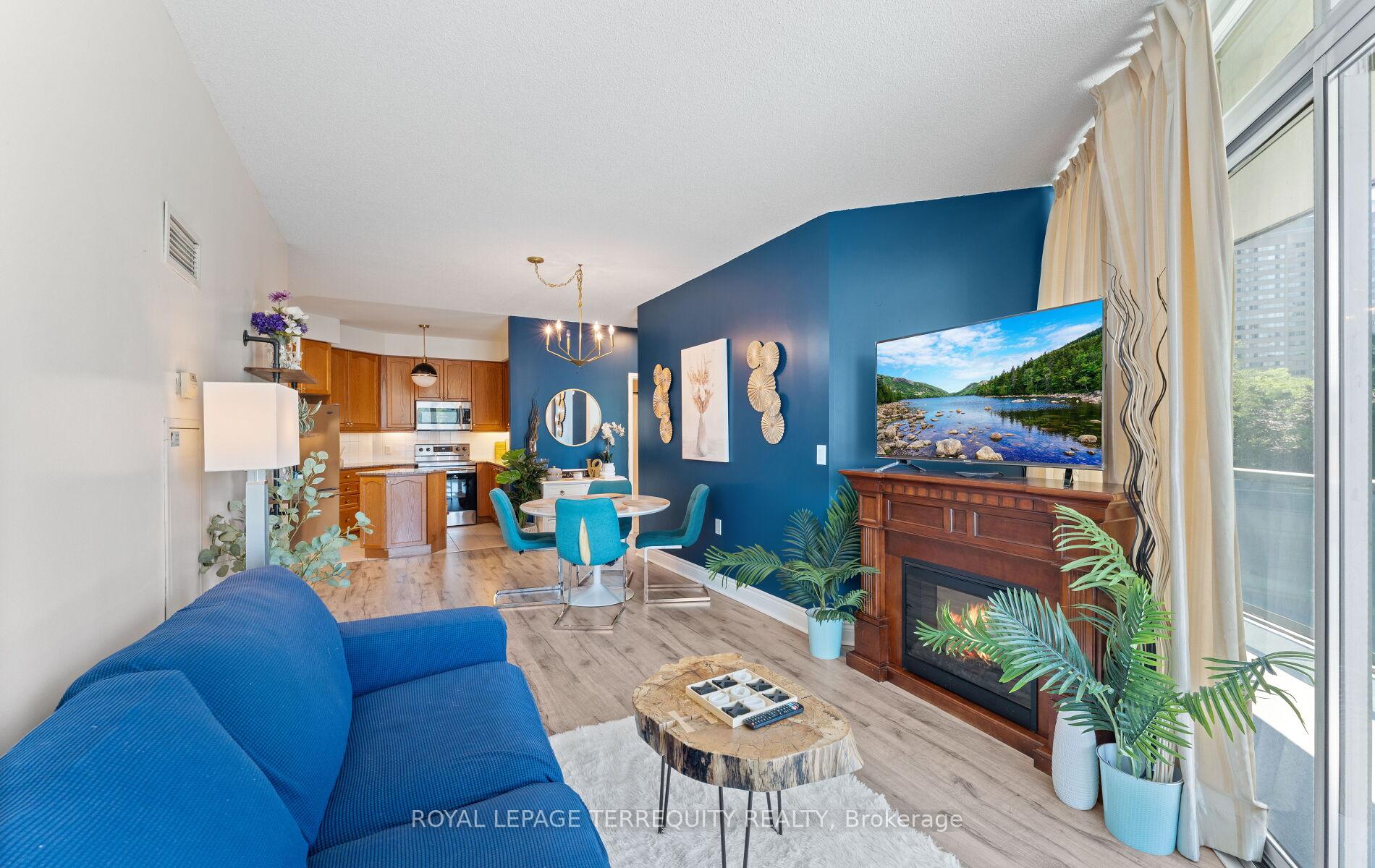Photo 11 of Unit 406, 80 Absolute Avenue, Mississauga, City Centre — HOMEH