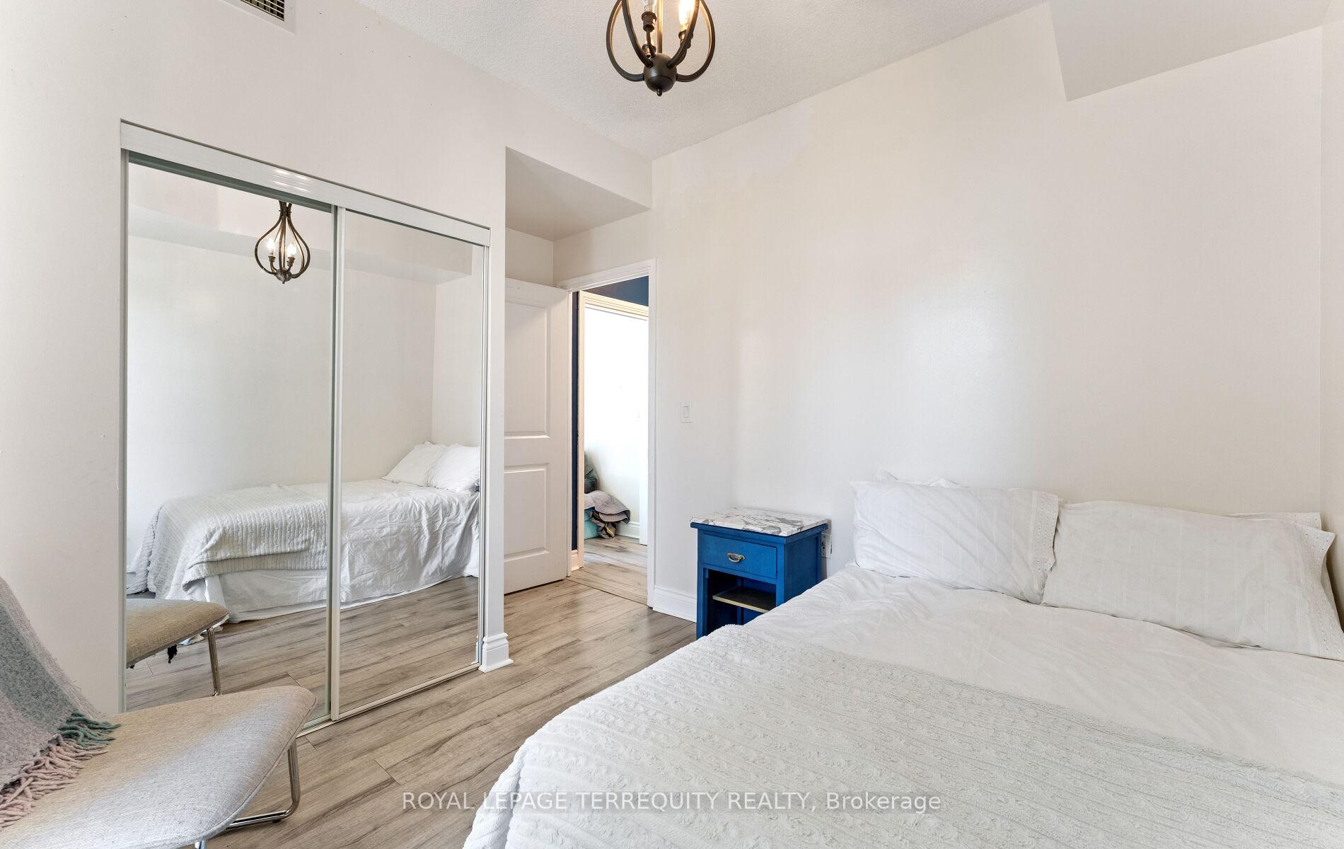 Photo 18 of Unit 406, 80 Absolute Avenue, Mississauga, City Centre — HOMEH