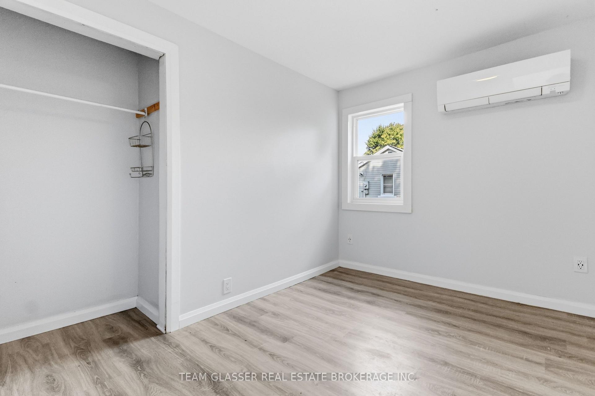 Photo 21 of 34 Broadway Street, Newbury — HOMEH