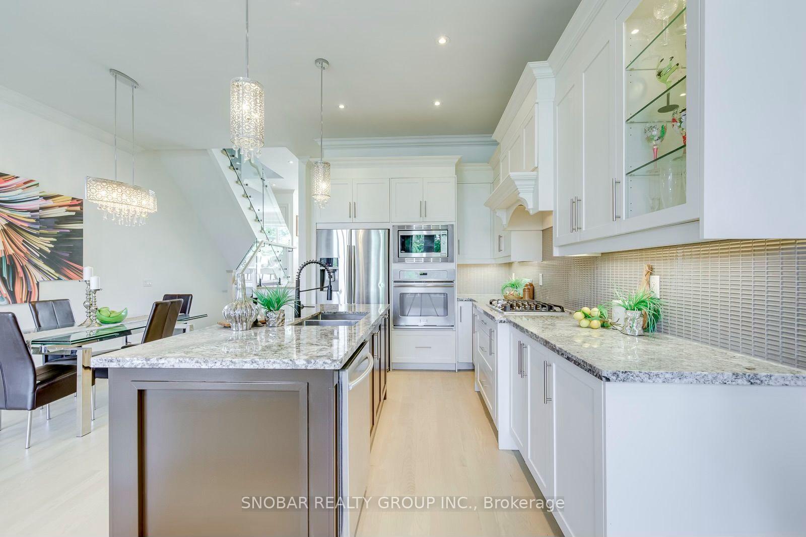 Photo 8 of 58B Thirty Second Street W, Etobicoke, Long Branch — HOMEH