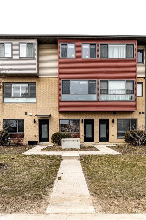 Photo 28 of Unit 8, 369 Essa Road, Barrie, Holly — HOMEH