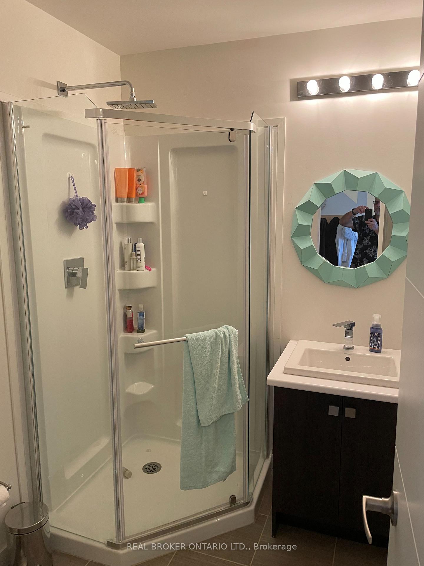 Photo 14 of Unit 8, 369 Essa Road, Barrie, Holly — HOMEH