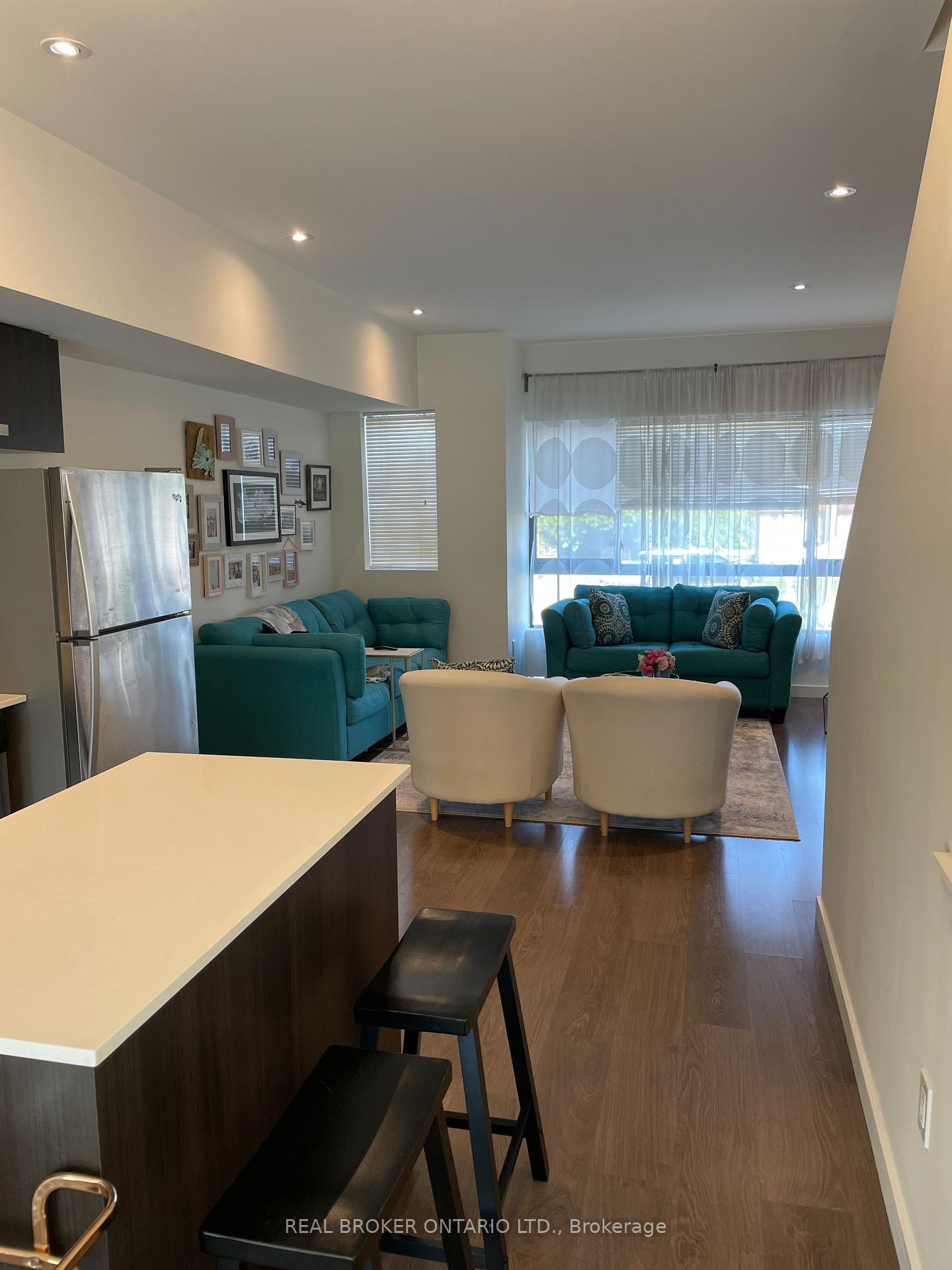 Photo 6 of Unit 8, 369 Essa Road, Barrie, Holly — HOMEH