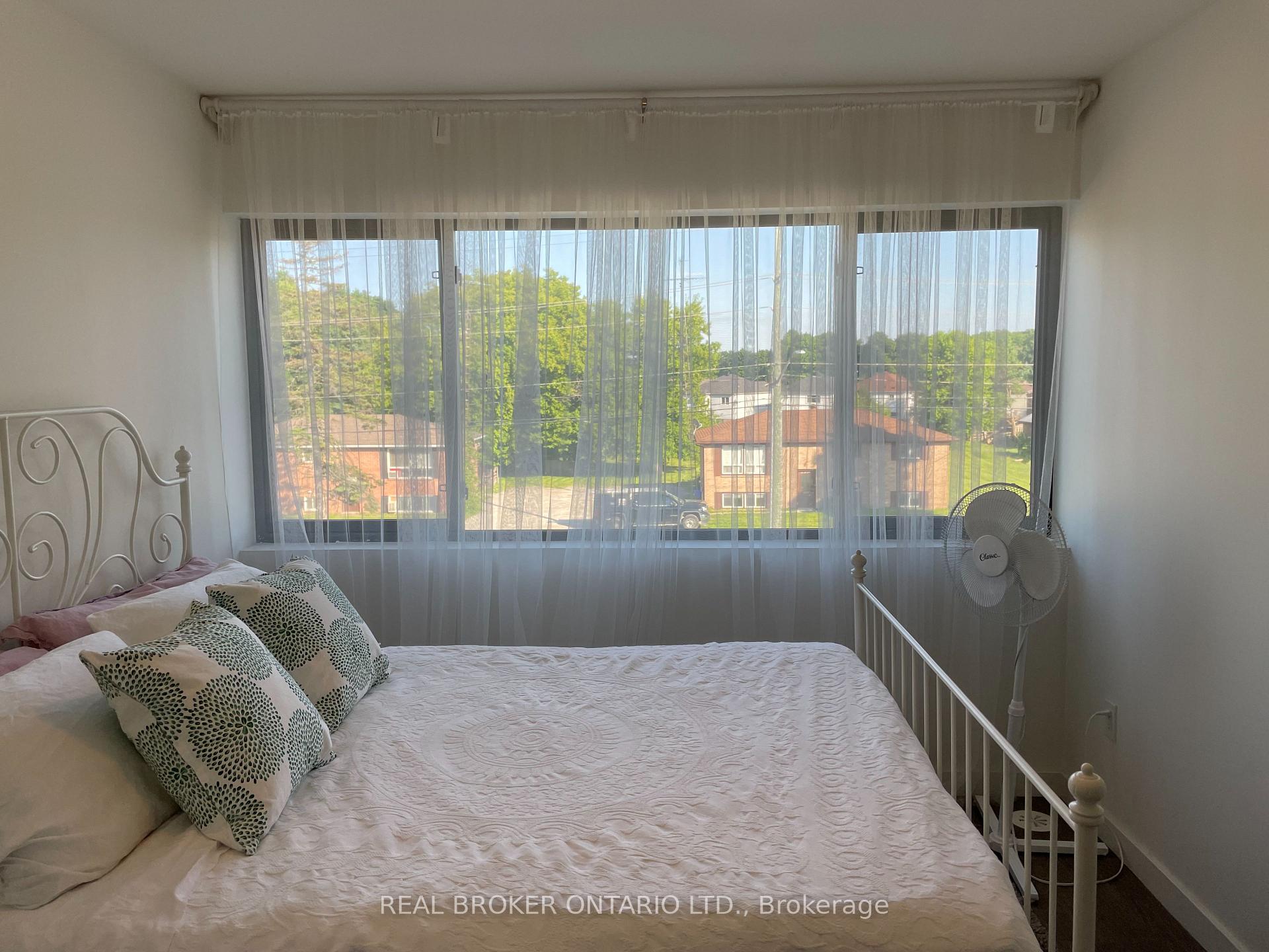 Photo 23 of Unit 8, 369 Essa Road, Barrie, Holly — HOMEH