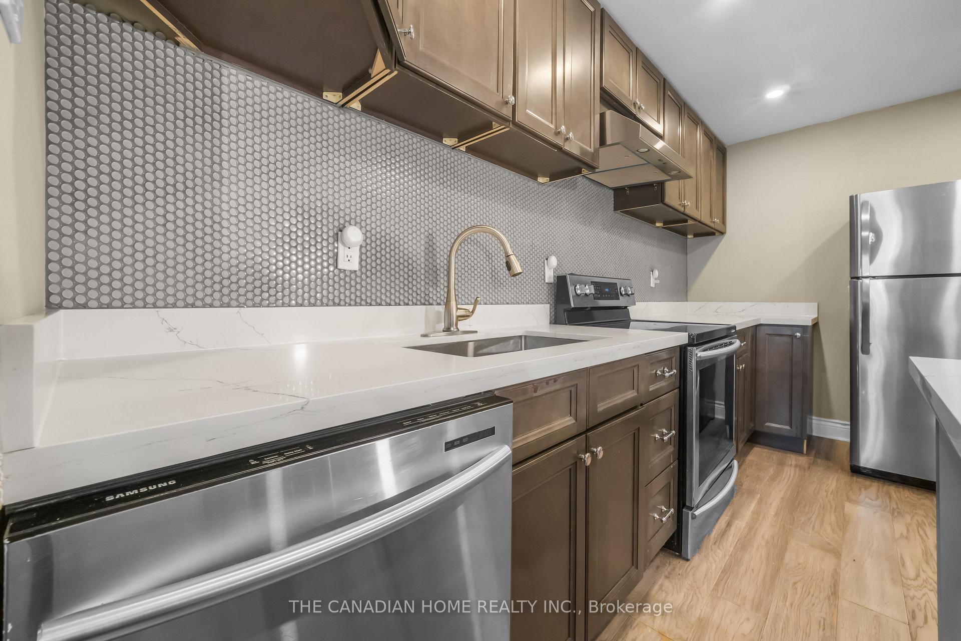 Photo 2 of Unit 103, 4 Lisa Street, Brampton, Queen Street Corridor — HOMEH