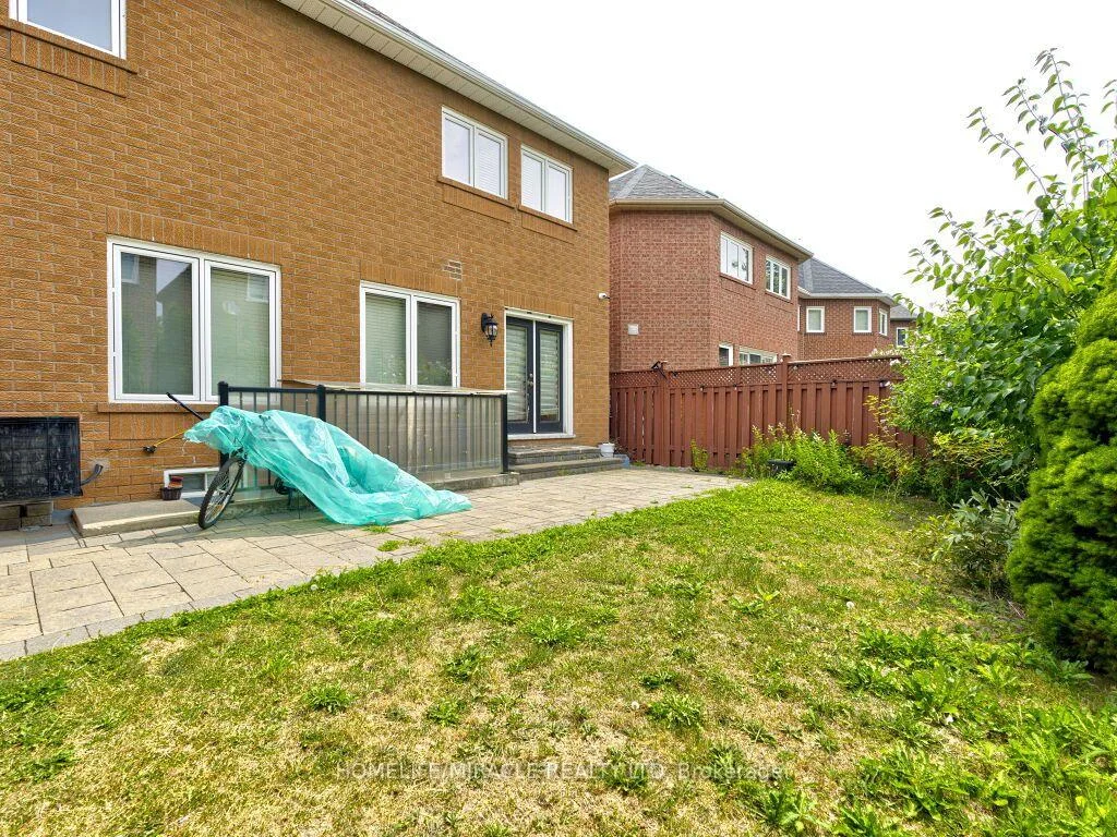 Photo 22 of 5437 Royal Aberdeen Drive, Mississauga, Hurontario — HOMEH