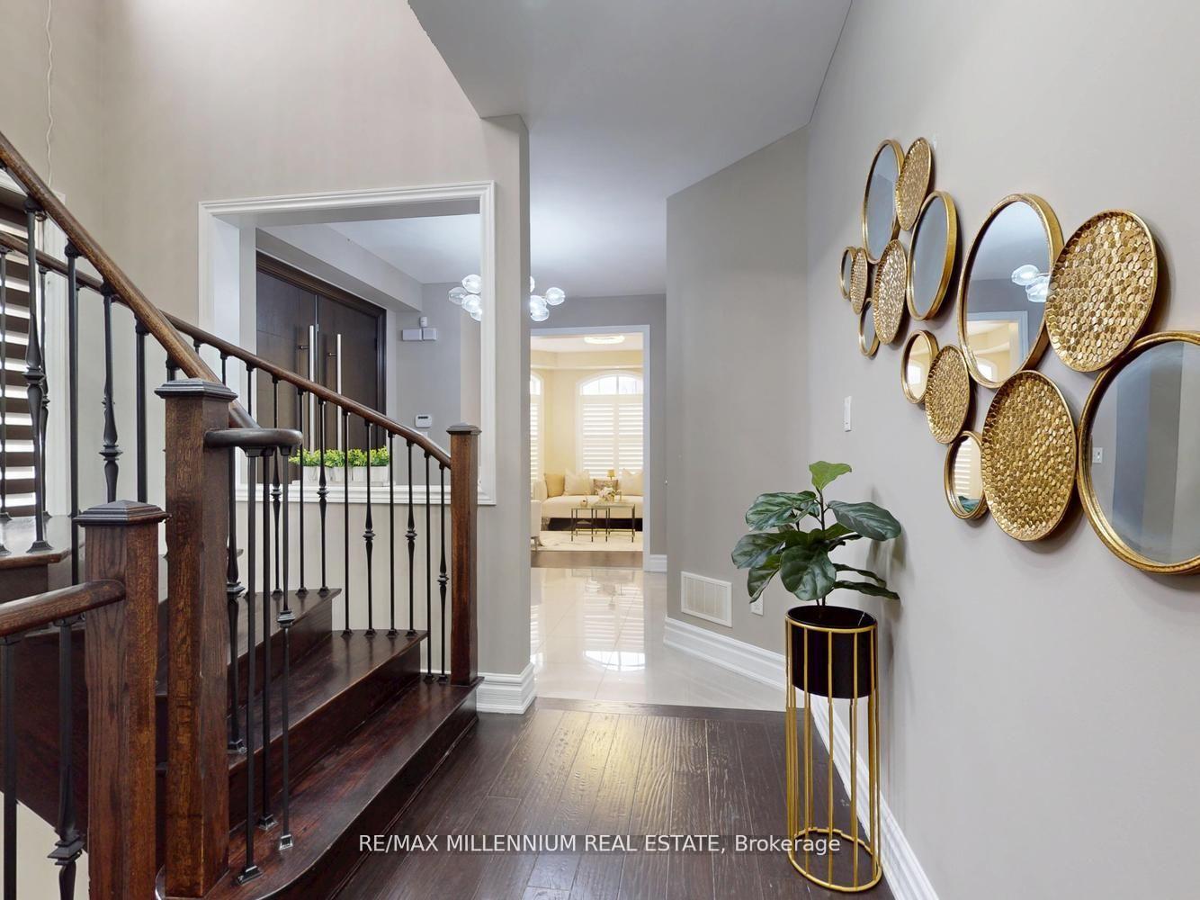 Photo 4 of 51 Kincardine Street, Vaughan, Kleinburg — HOMEH