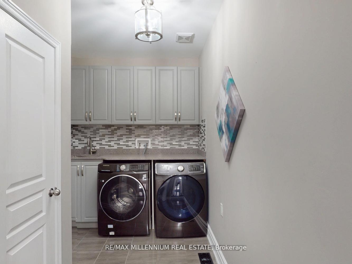 Photo 46 of 51 Kincardine Street, Vaughan, Kleinburg — HOMEH