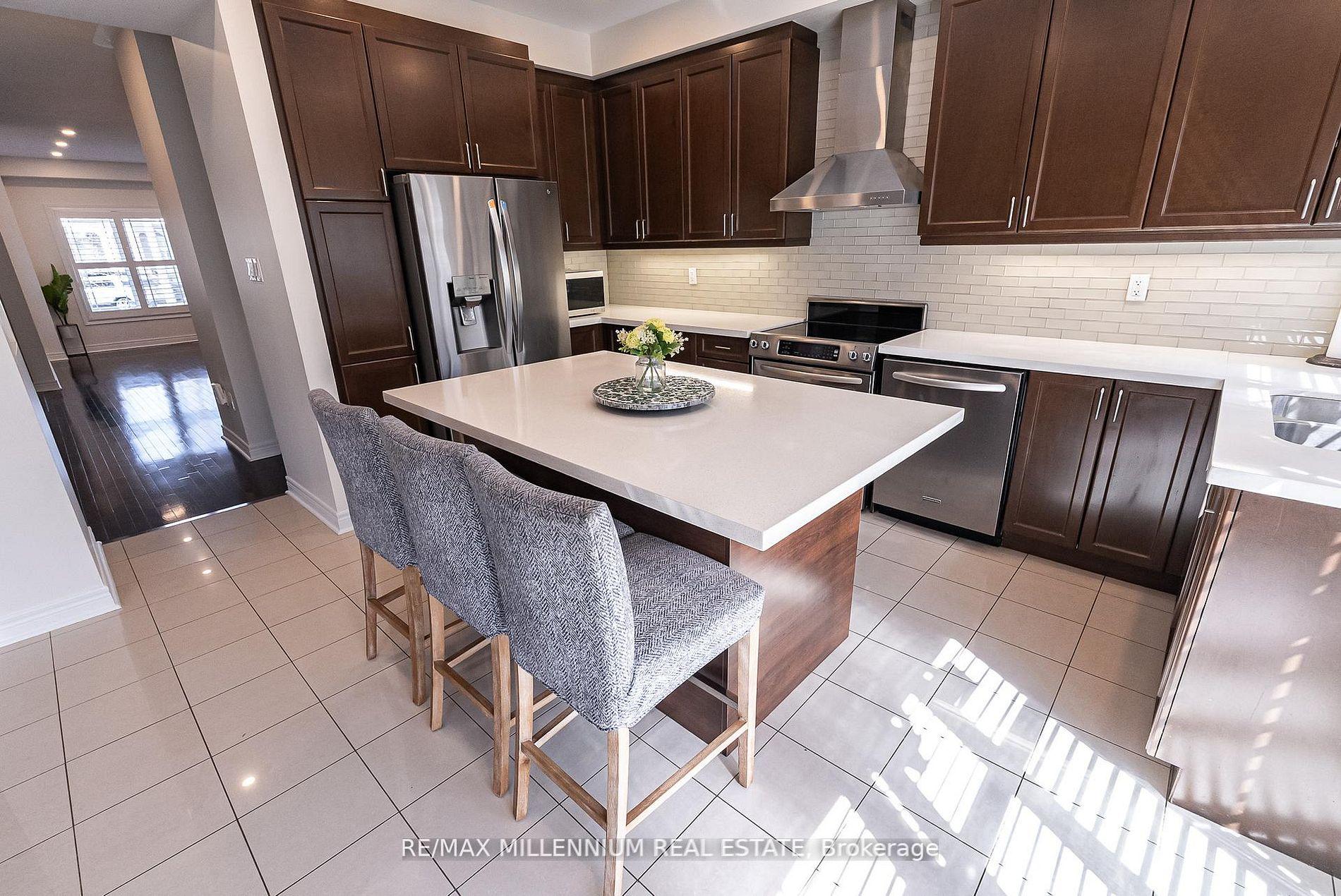 Photo 20 of 19 Bellotti Crescent, Ajax, Northeast Ajax — HOMEH