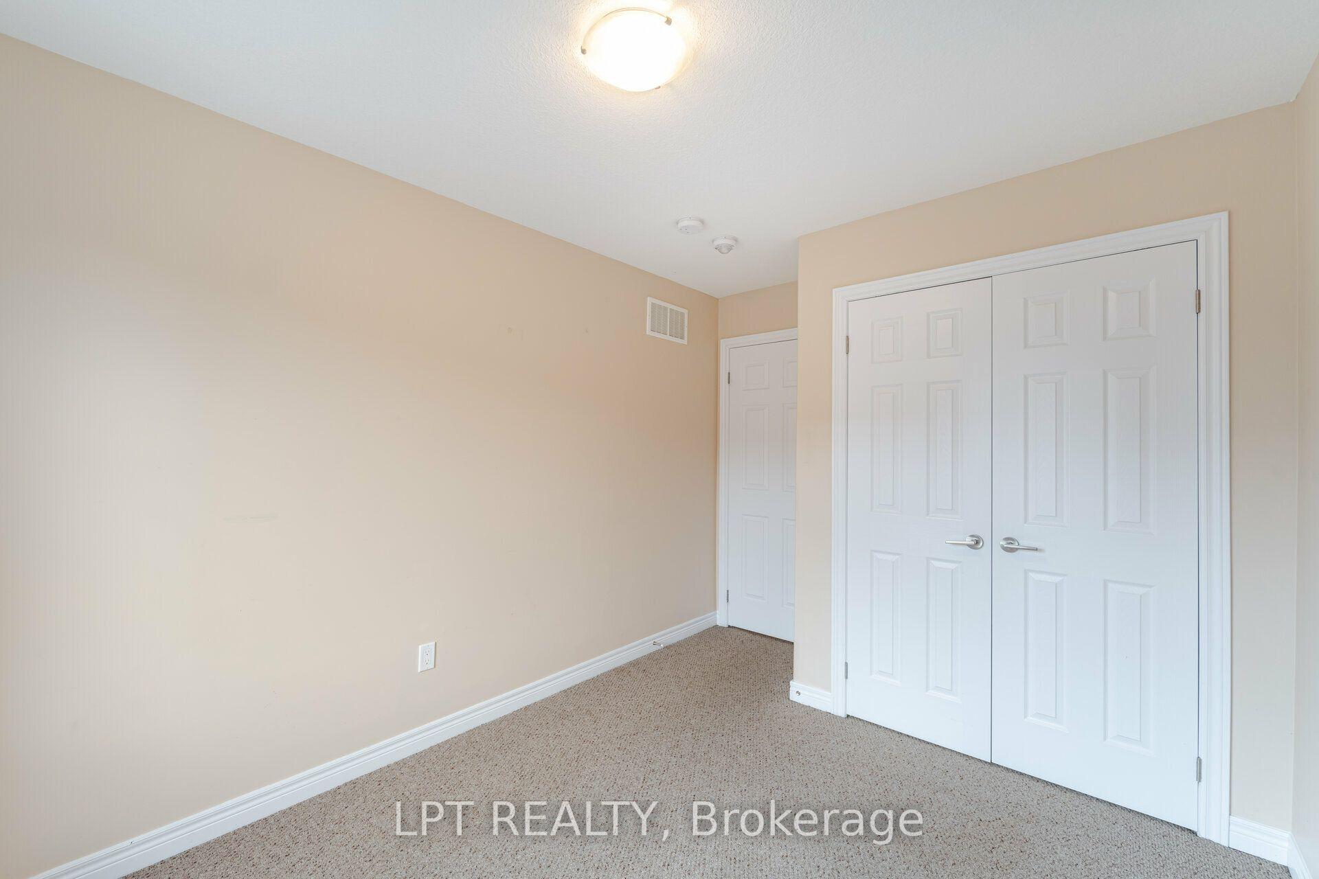 Photo 17 of Unit 15, 124 Parkinson Crescent, Orangeville — HOMEH