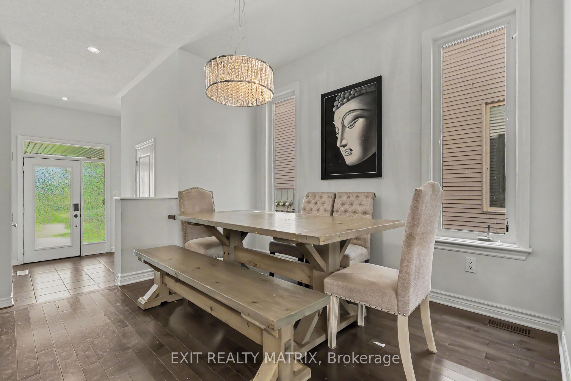 Photo 4 of 749 Morningstar Way, Ottawa, Mer Bleue/Bradley Estates/Anderson Park — HOMEH