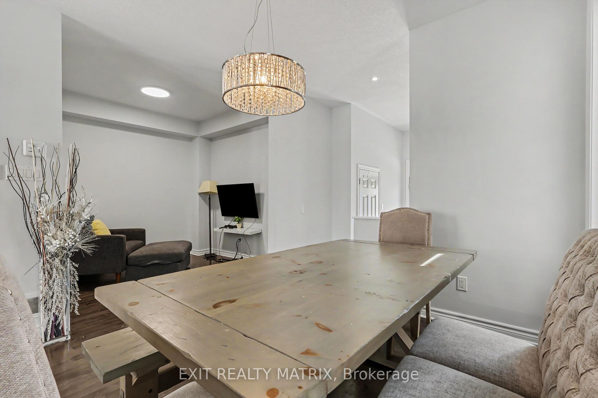 Photo 6 of 749 Morningstar Way, Ottawa, Mer Bleue/Bradley Estates/Anderson Park — HOMEH