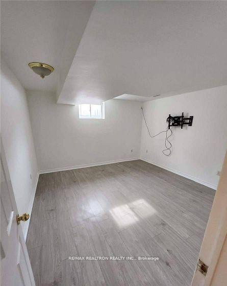Photo 3 of Unit Bsmnt, 49 Hanmer Street, Barrie, East Bayfield — HOMEH