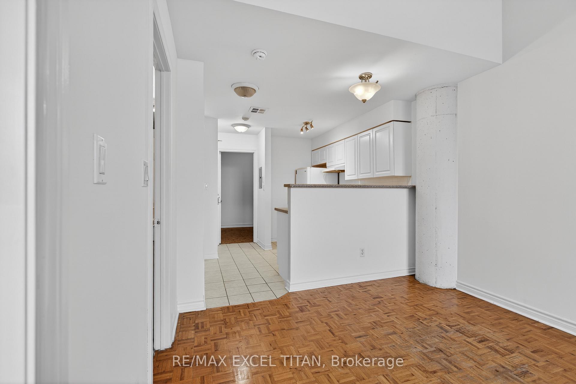 Photo 17 of Unit 607, 1401 Dupont Street, Toronto, Dovercourt-Wallace Emerson-Junction — HOMEH