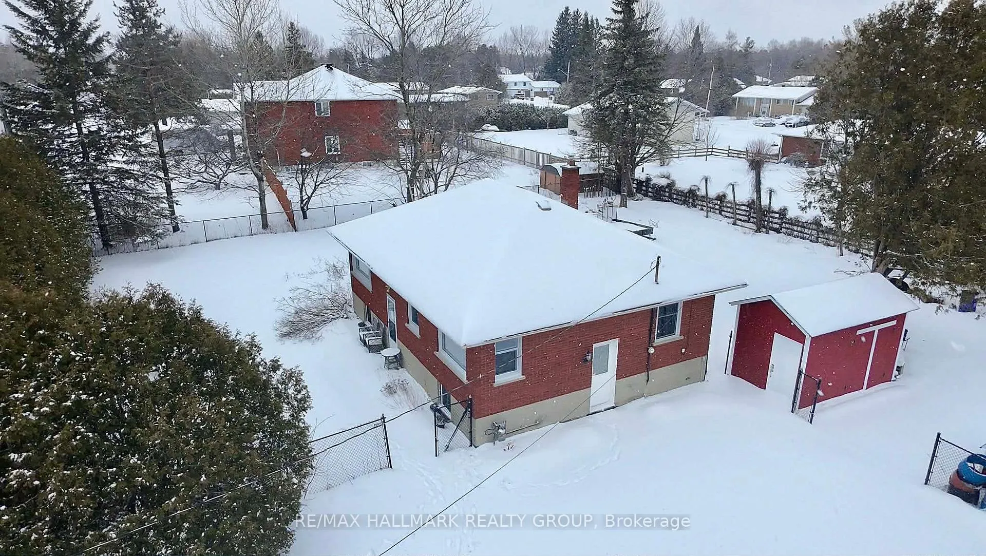 Photo 2 of 1250 Stagecoach Road, Ottawa, Greely — HOMEH