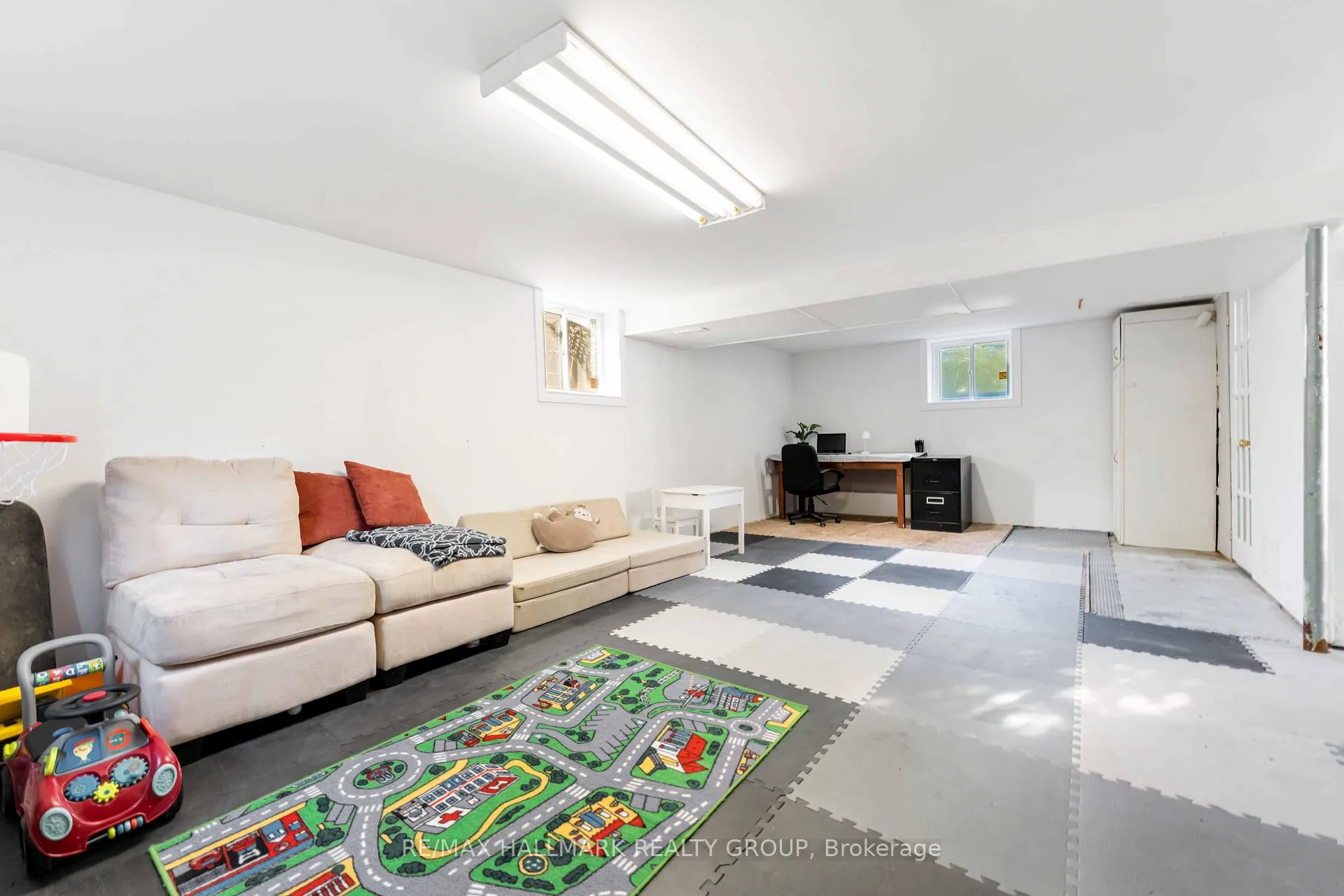 Photo 19 of 1250 Stagecoach Road, Ottawa, Greely — HOMEH
