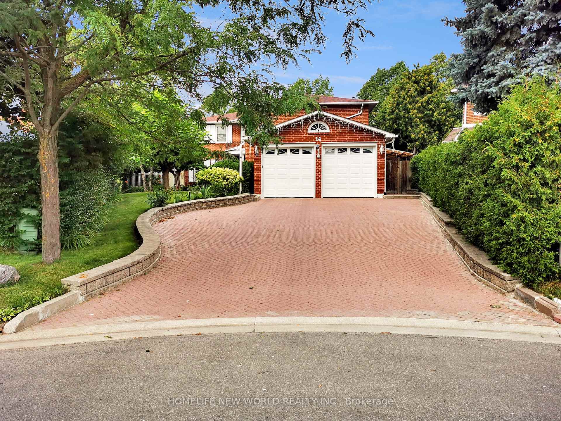 Photo 1 of 14 Madrid Crescent, Brampton, Central Park — HOMEH