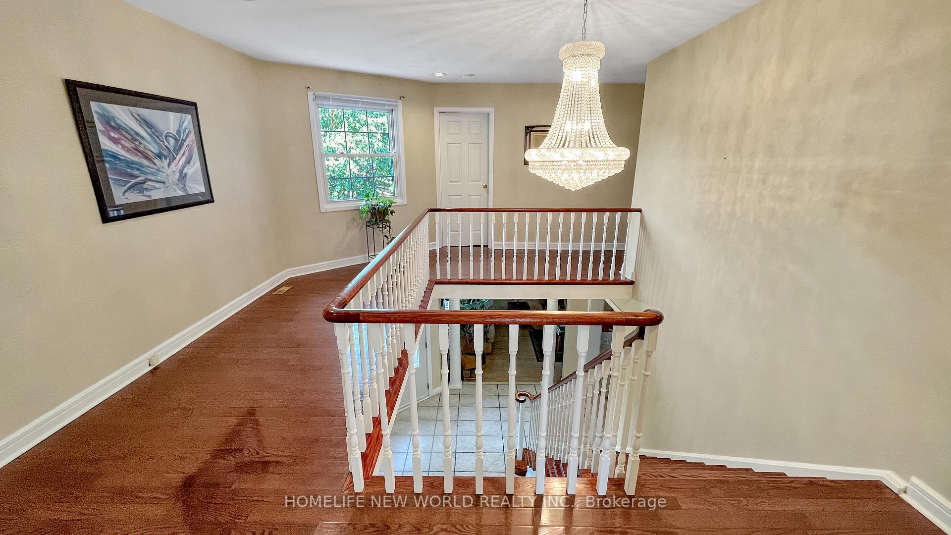 Photo 31 of 14 Madrid Crescent, Brampton, Central Park — HOMEH