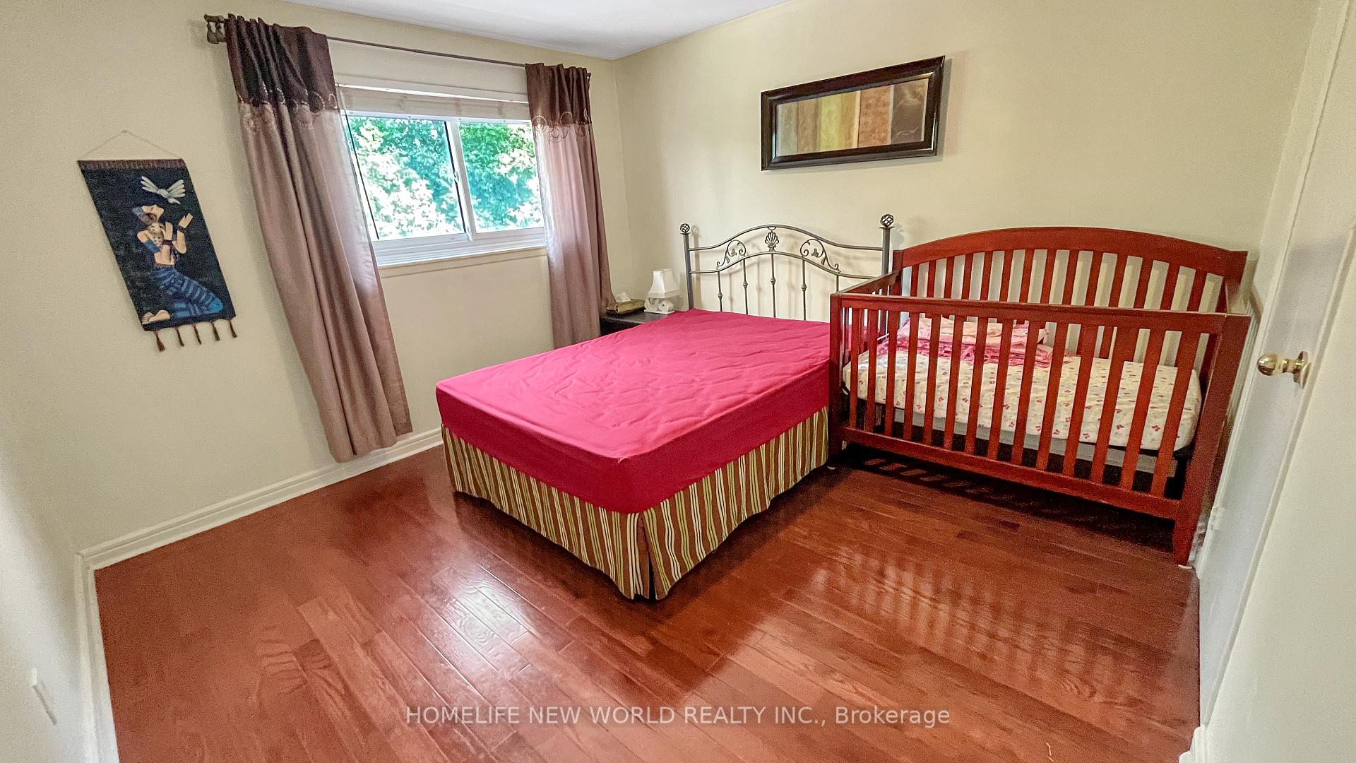 Photo 37 of 14 Madrid Crescent, Brampton, Central Park — HOMEH