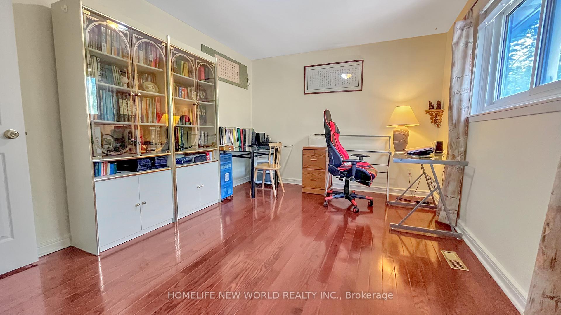 Photo 39 of 14 Madrid Crescent, Brampton, Central Park — HOMEH