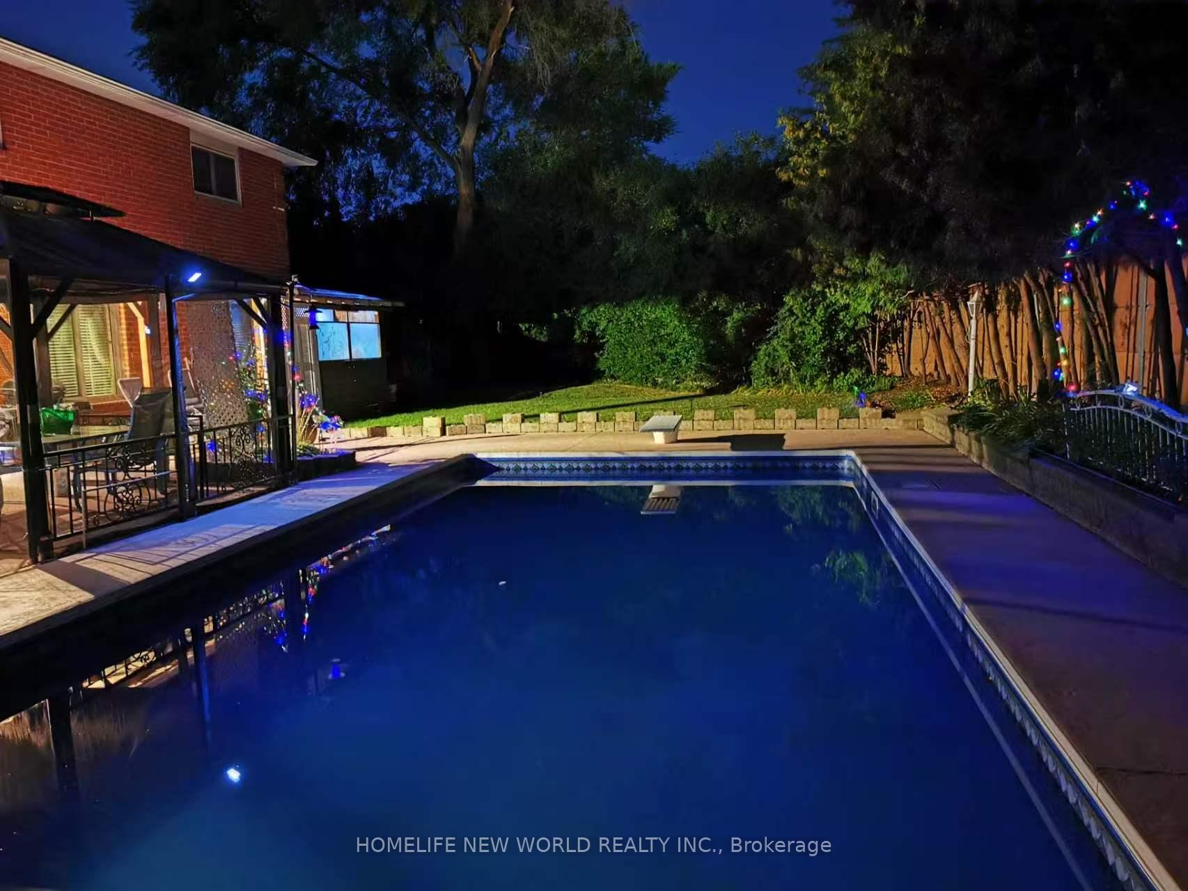 Photo 51 of 14 Madrid Crescent, Brampton, Central Park — HOMEH