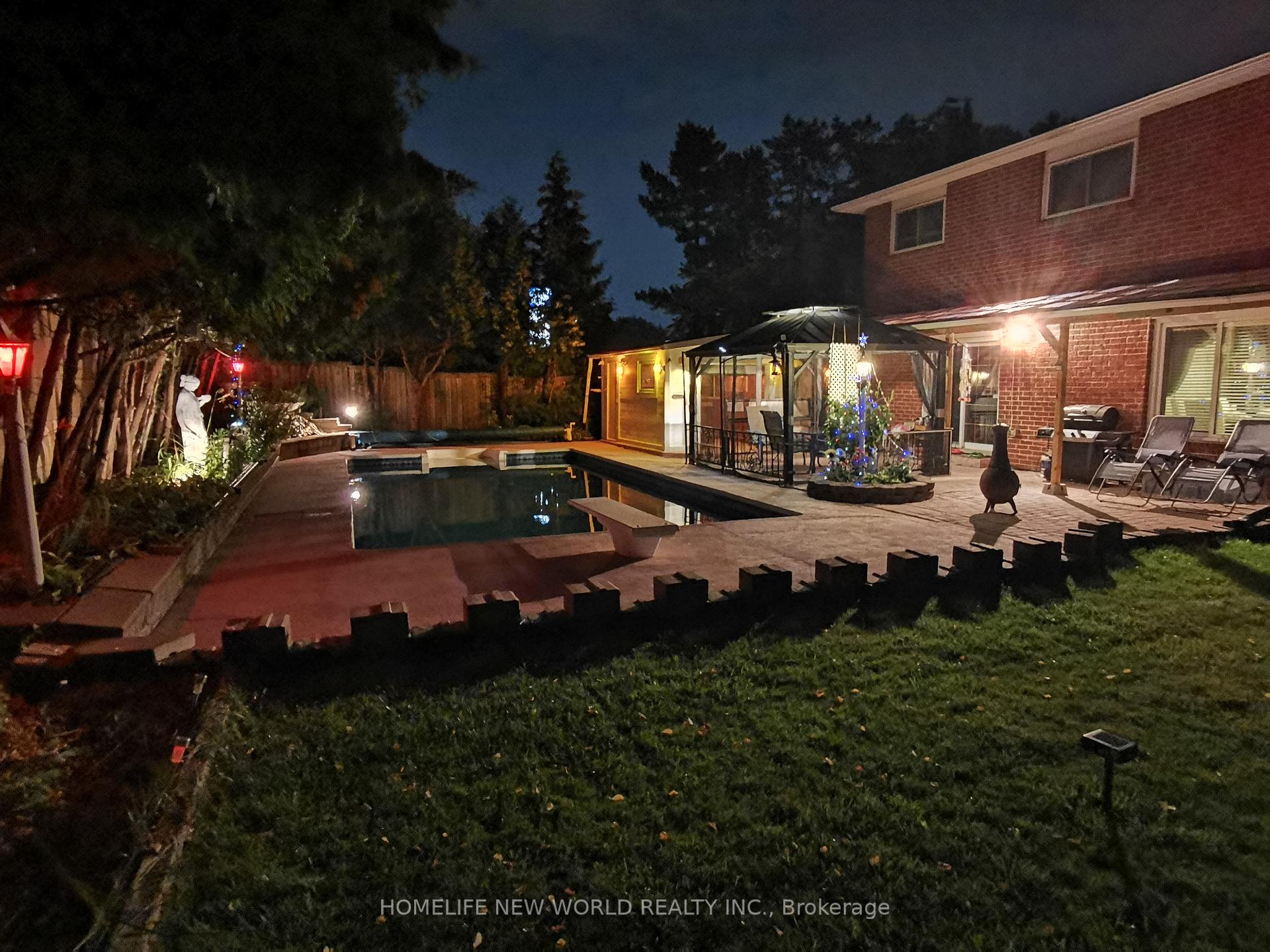 Photo 54 of 14 Madrid Crescent, Brampton, Central Park — HOMEH