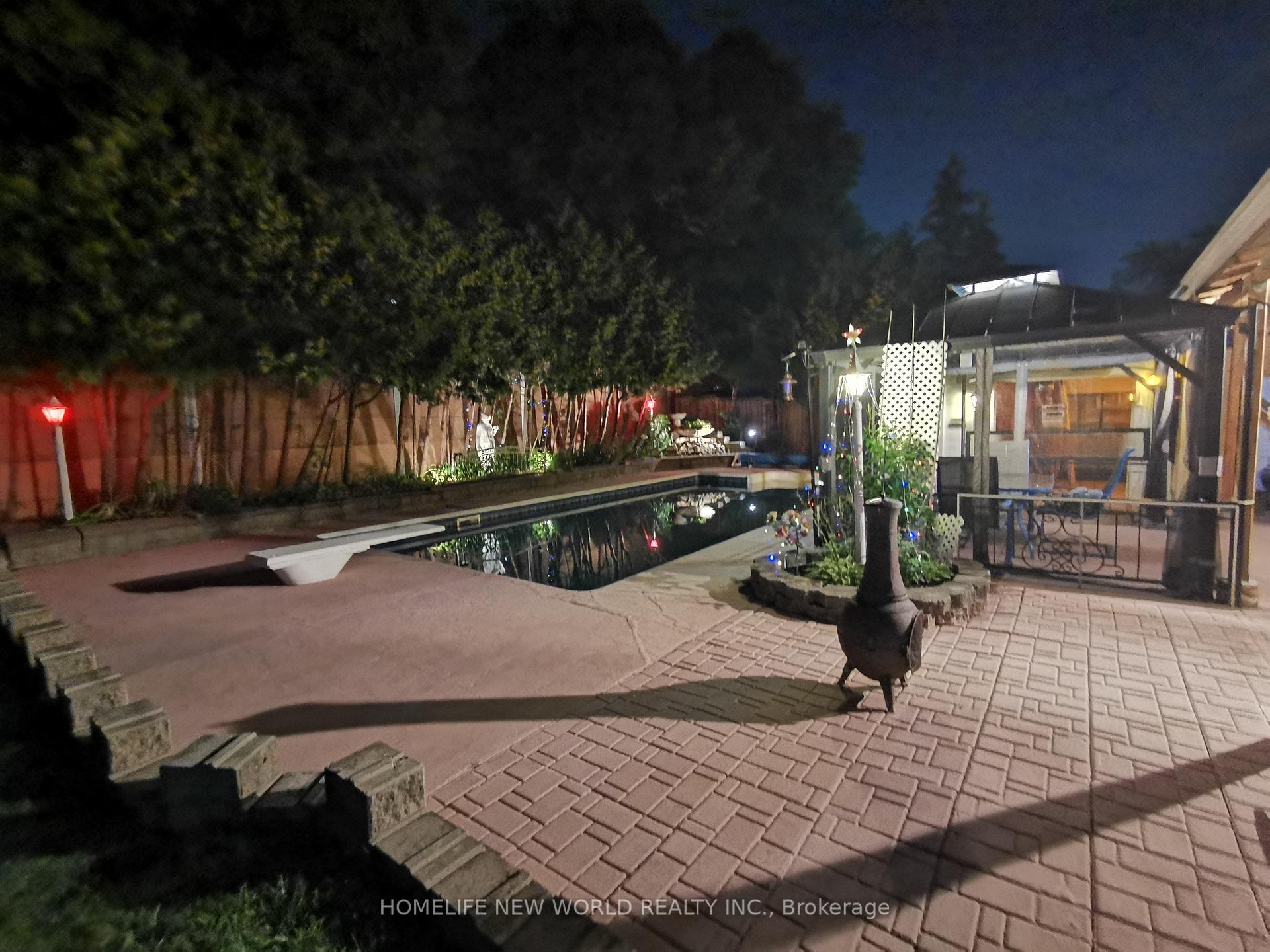 Photo 56 of 14 Madrid Crescent, Brampton, Central Park — HOMEH