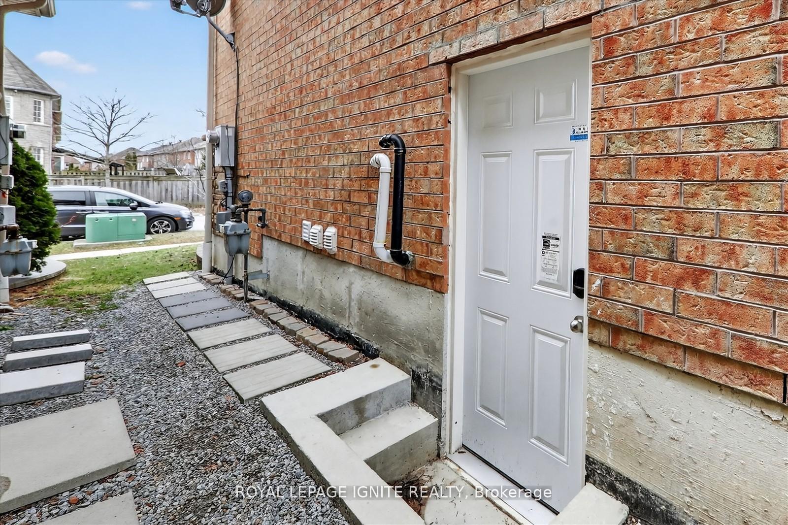 Photo 4 of Unit Bsmnt, 73 Feint Drive, Ajax, Northwest Ajax — HOMEH