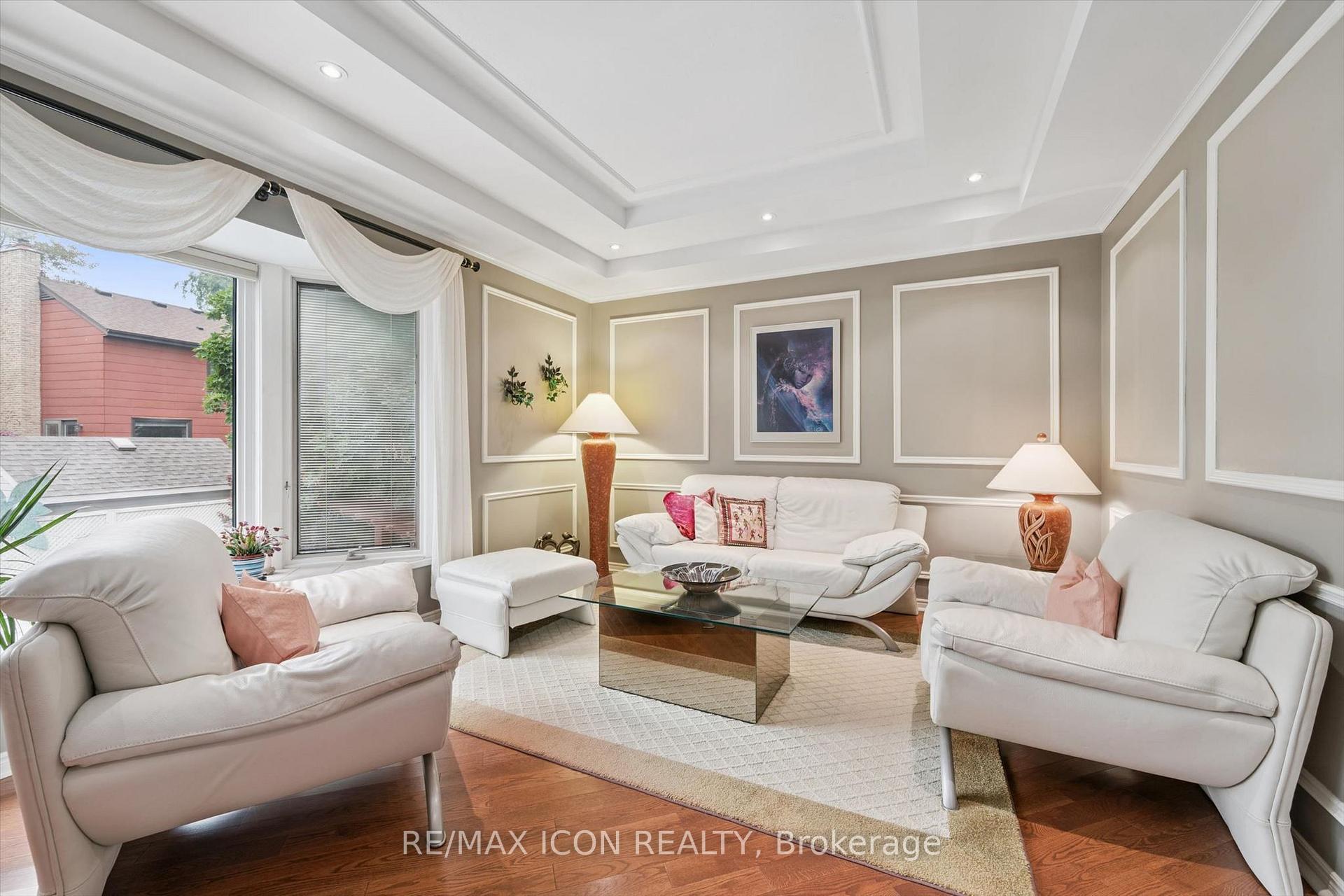 Photo 9 of 30 Shuh Avenue, Kitchener, Stanley Park — HOMEH