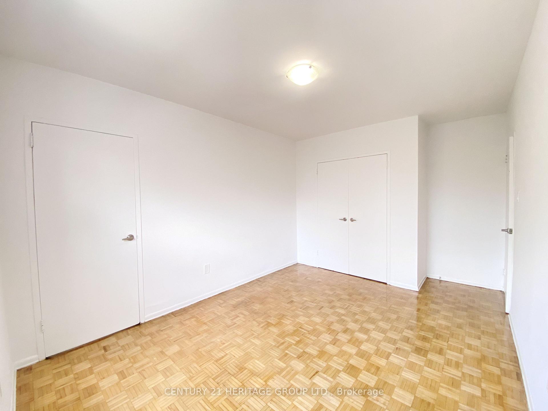 Photo 12 of Unit 206, 10 Garfella Drive, Etobicoke, Mount Olive-Silverstone-Jamestown — HOMEH